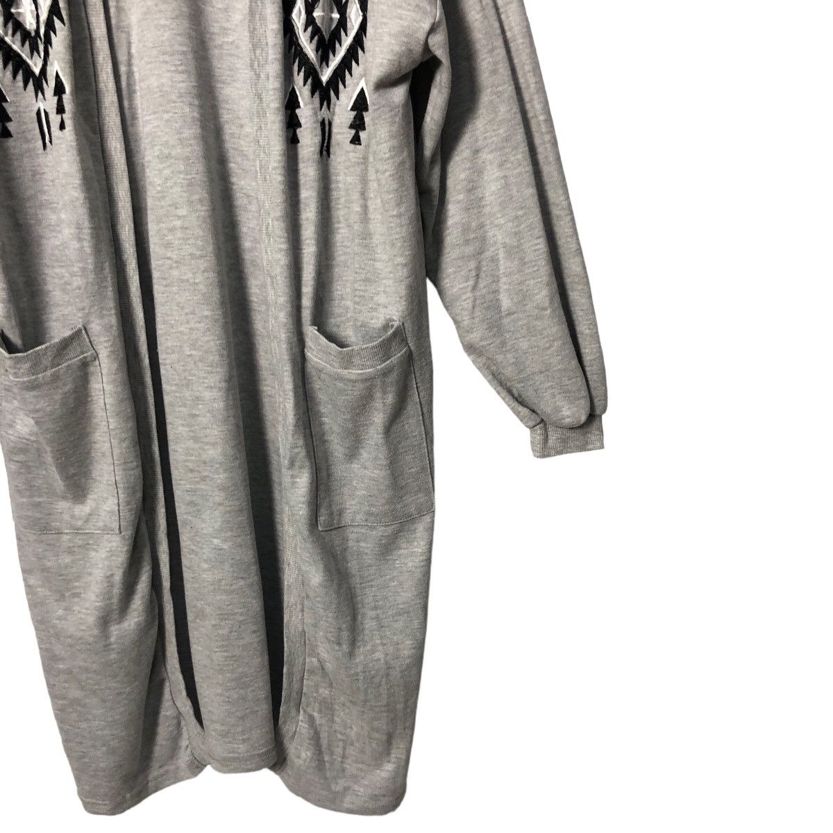 Japanese Brand Vintage Favori Embroidery Navajo Big Logo Cardigan Size M / US 6-8 / IT 42-44 - 2 Thumbnail