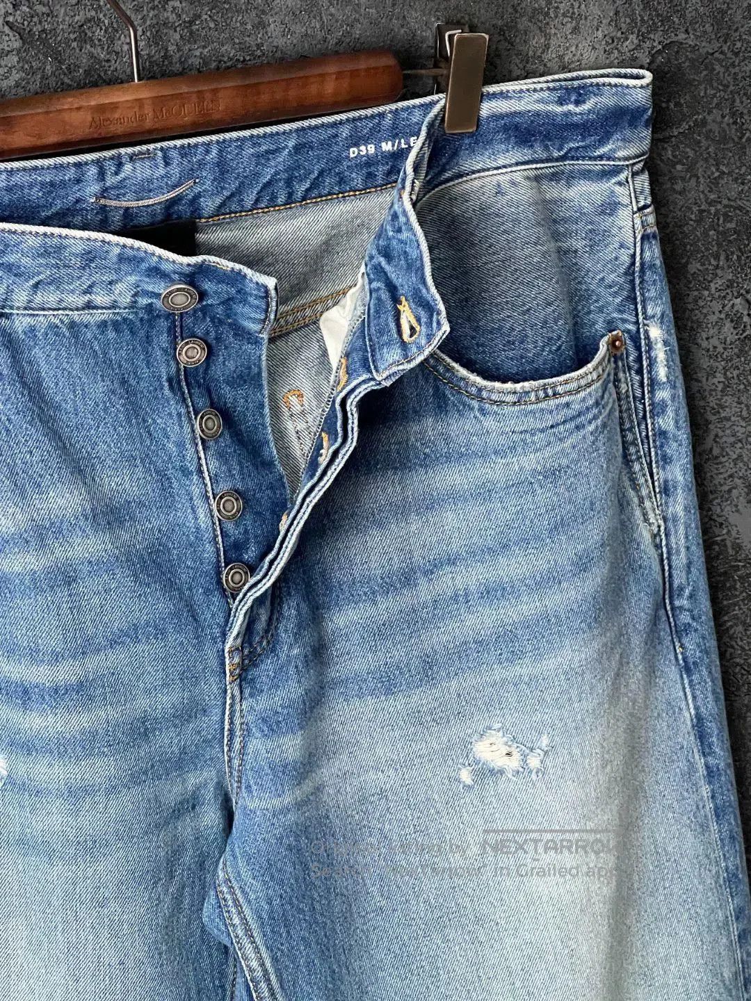 Saint Laurent Paris Saint Laurent Light Blue Denim Jeans. Size US 34 / EU 50 - 4 Thumbnail