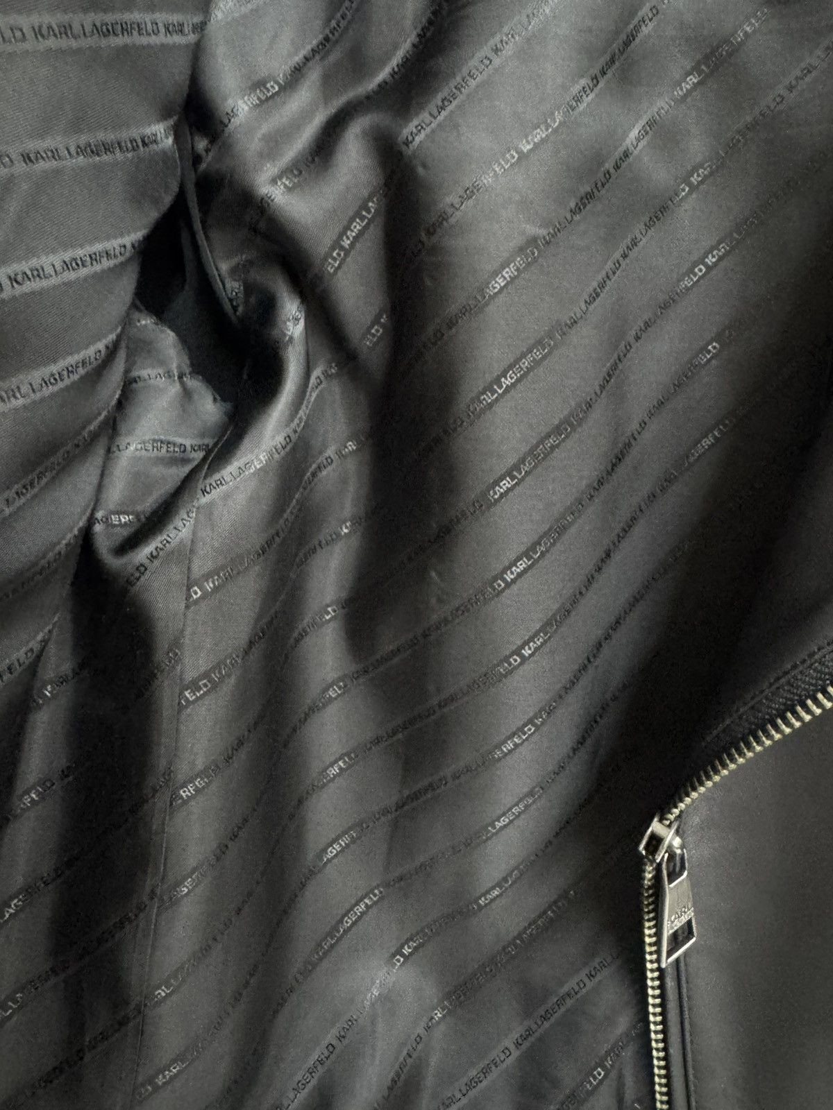 Karl Lagerfeld Karl Lagerfeld Black Leather Moto Jacket Size M Size US M / EU 48-50 / 2 - 4 Thumbnail