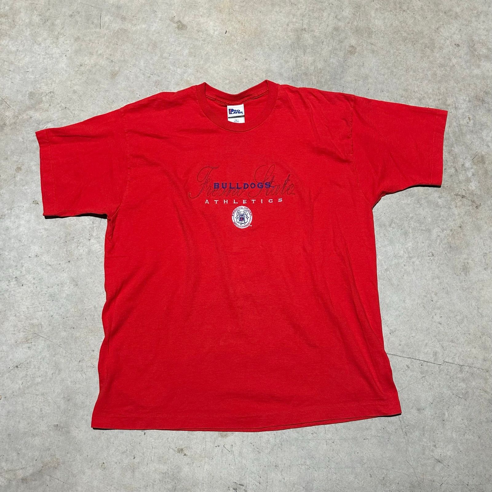 Pro Player Vintage Fresno state Bulldogs Pro Player tee size XL in Men Size US XL / EU 56 / 4 - 3 Thumbnail