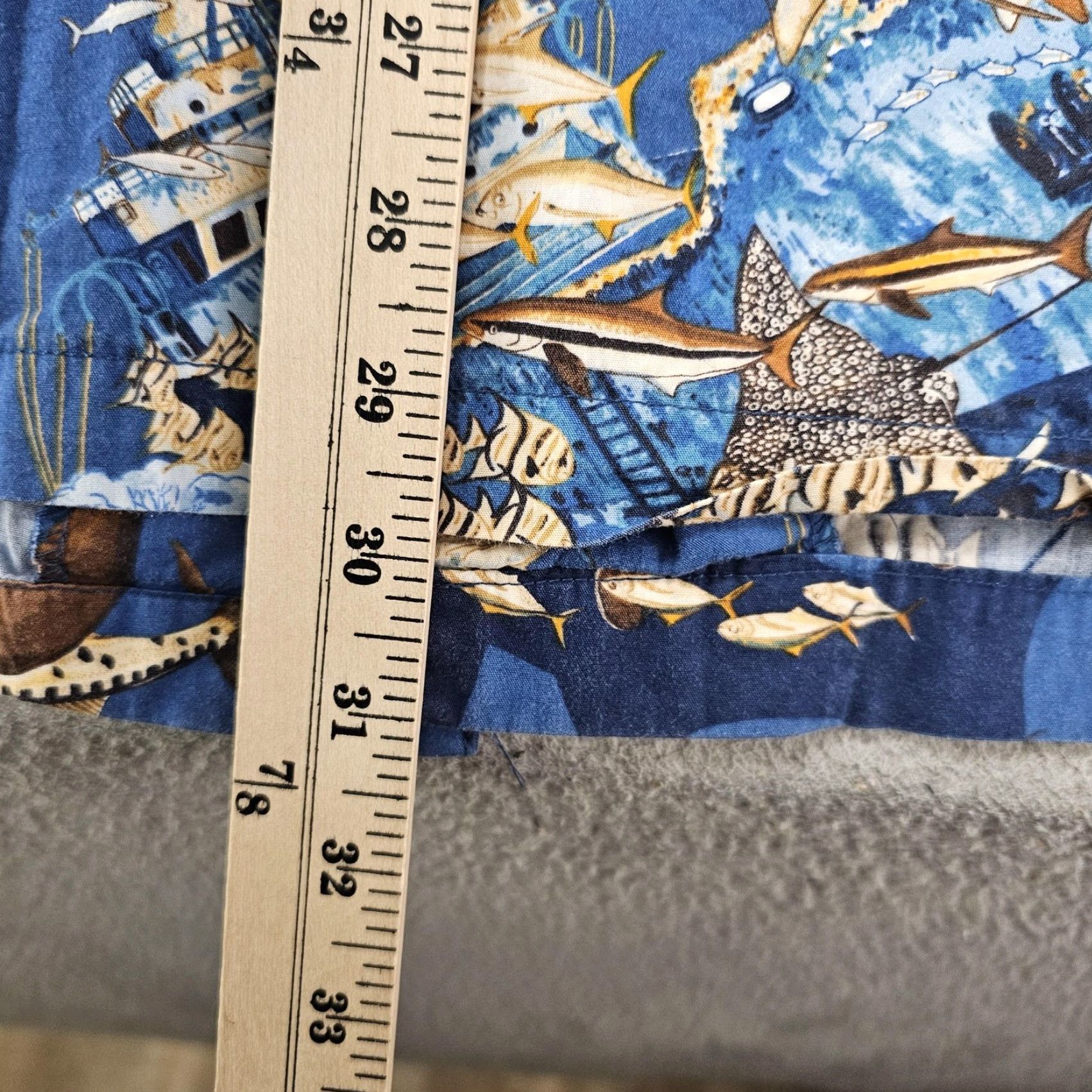 Guy Harvey Guy Harvey Shirt Mens Large Blue Aggressor Fleet Fish Print Hawaiian Camp Shirt Size US L / EU 52-54 / 3 - 6 Thumbnail