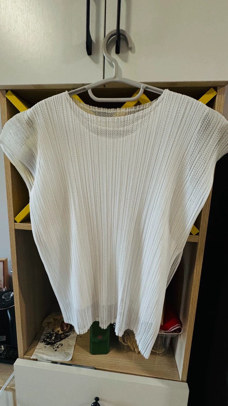 Issey Miyake issey miyake size:4 White pleated vest Size XXS / US 00 / IT 34 - 1 Thumbnail