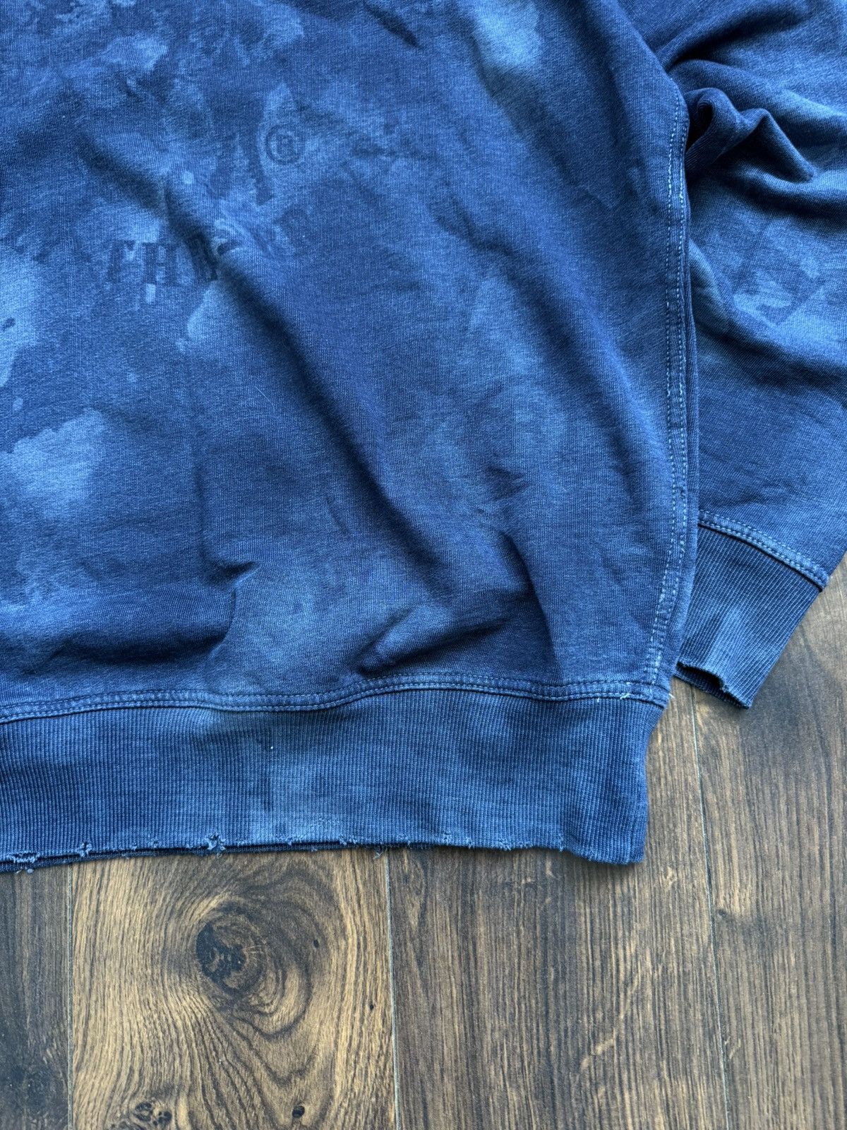 Diesel vintage Diesel y2k big logo distressed faded sweatshirt Size US XL / EU 56 / 4 - 6 Thumbnail
