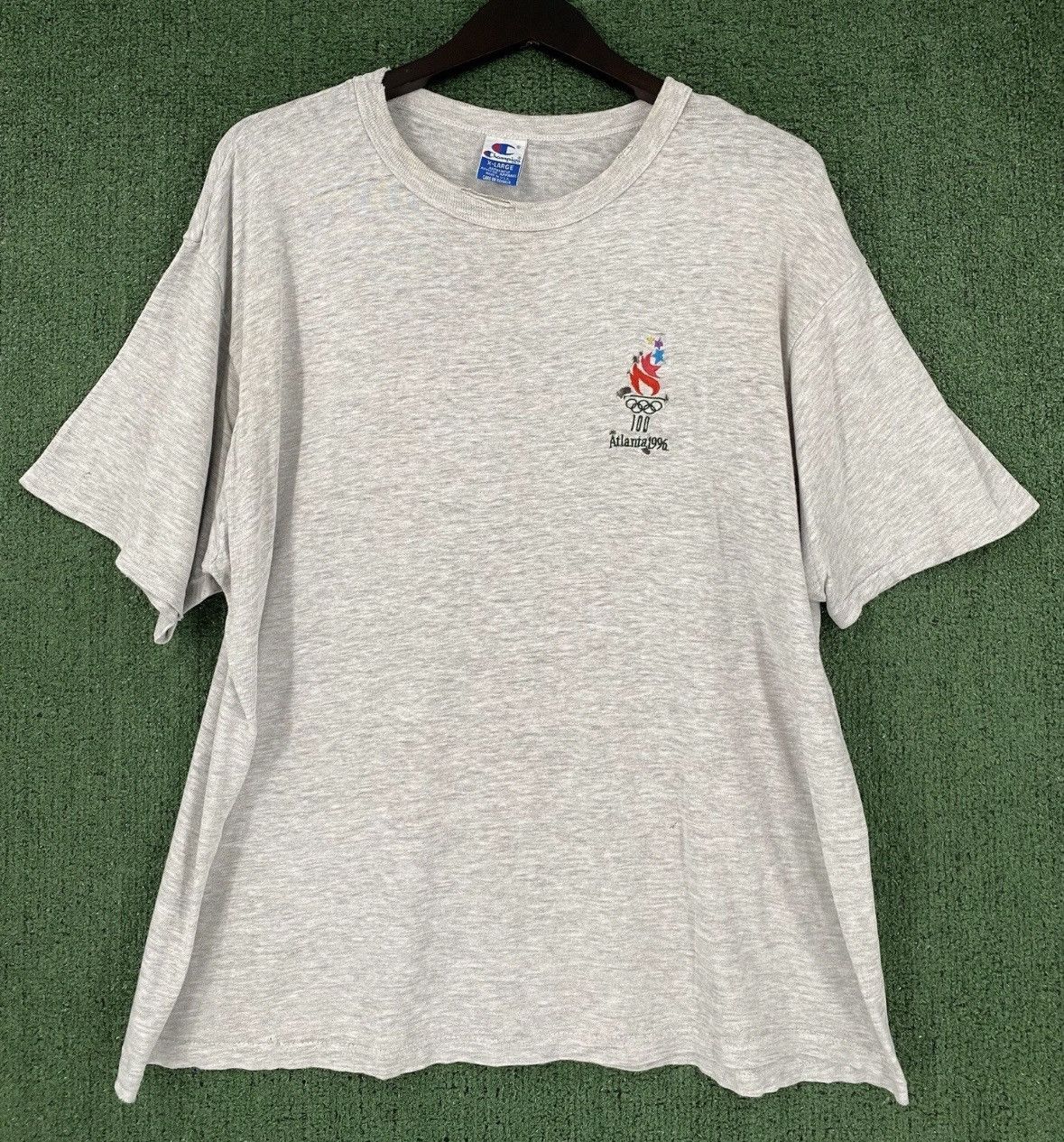 1996 Champion Atlanta Olympics Thrashed T-Shirt 1XL in Gray, Men's