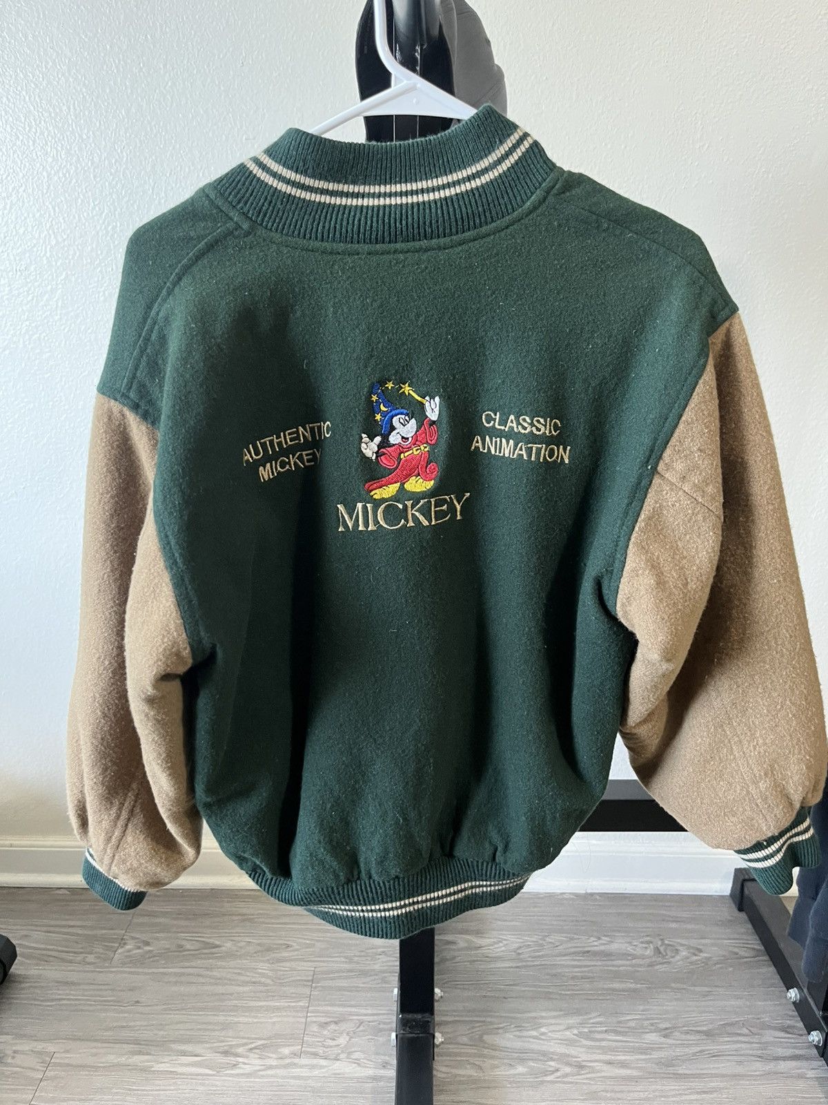 Disney rare! vintage mlb x disney varisty jacket Size US S / EU 44-46 / 1 - 1 Thumbnail