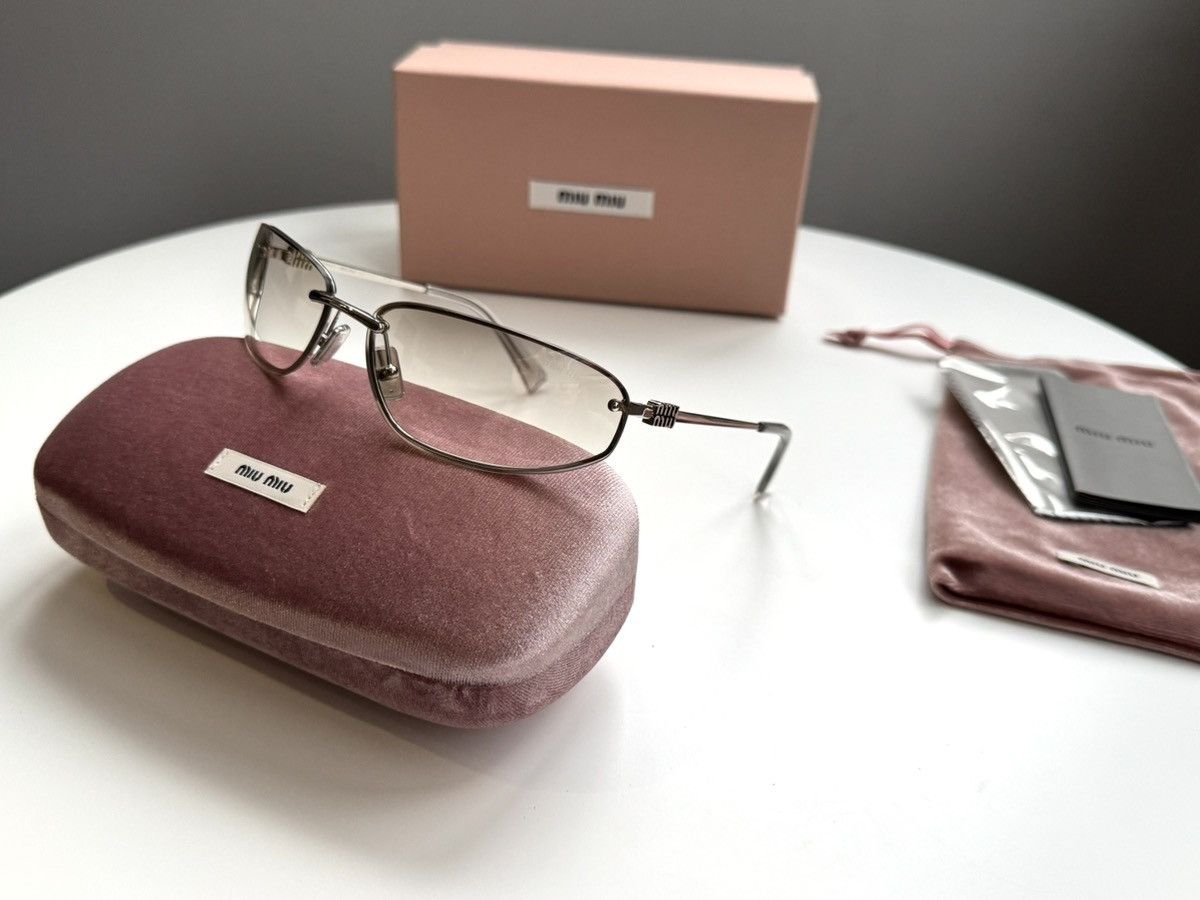 Miu Miu NEW Miu Miu sunglasses Miu Miu MU A50S 1BC-8H1. Size ONE SIZE - 6 Thumbnail