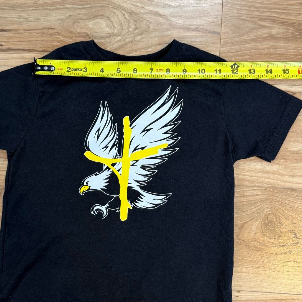 J Brand Kids Size 4 Christian “Our Savior” Eagle Cross T-Shirt Size US S / EU 44-46 / 1 - 2 Thumbnail
