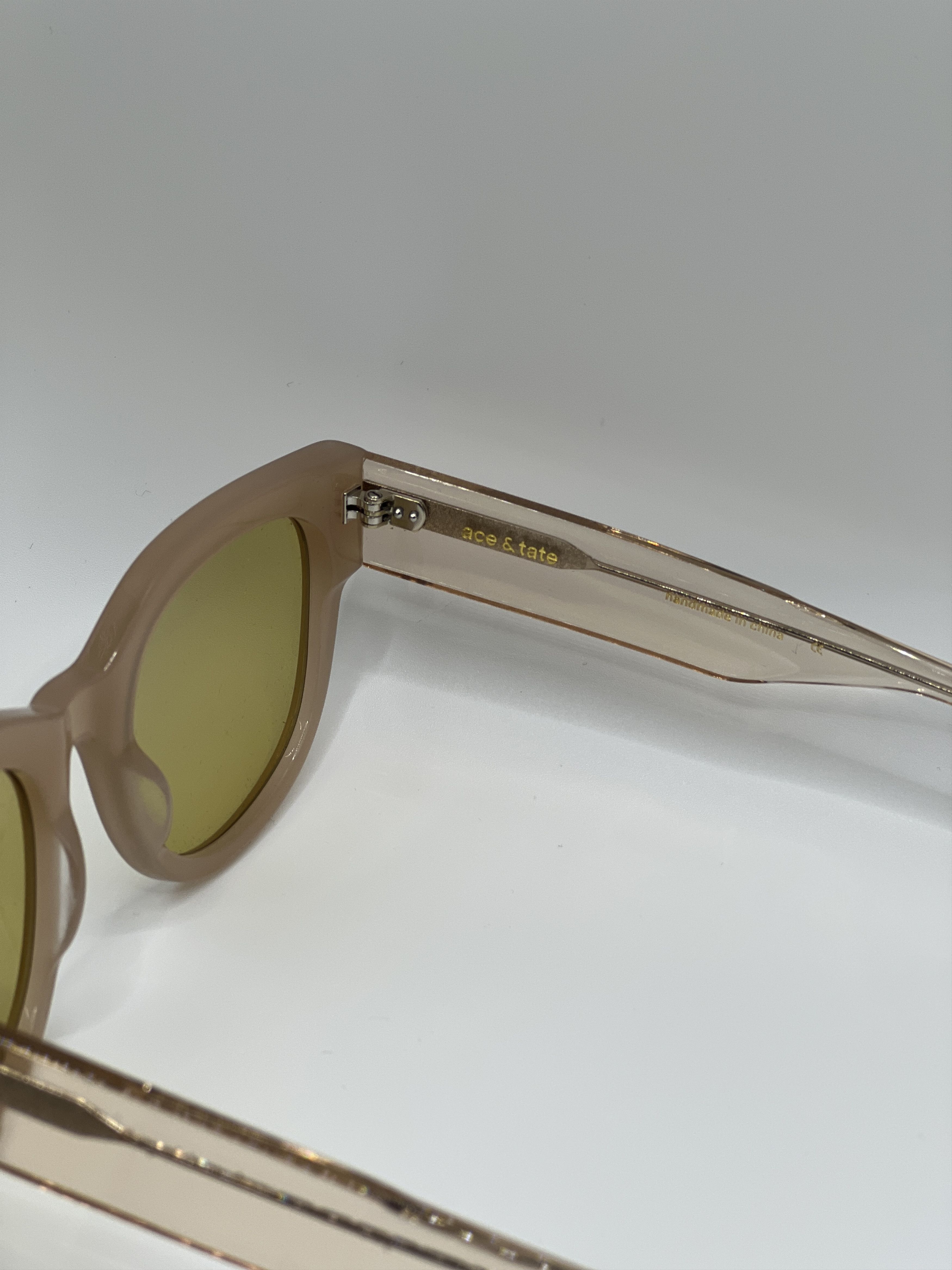 Ace & Tate Ace & Tate Joanne Sunglasses – Cashew Bio Yellow Size ONE SIZE - 7 Thumbnail
