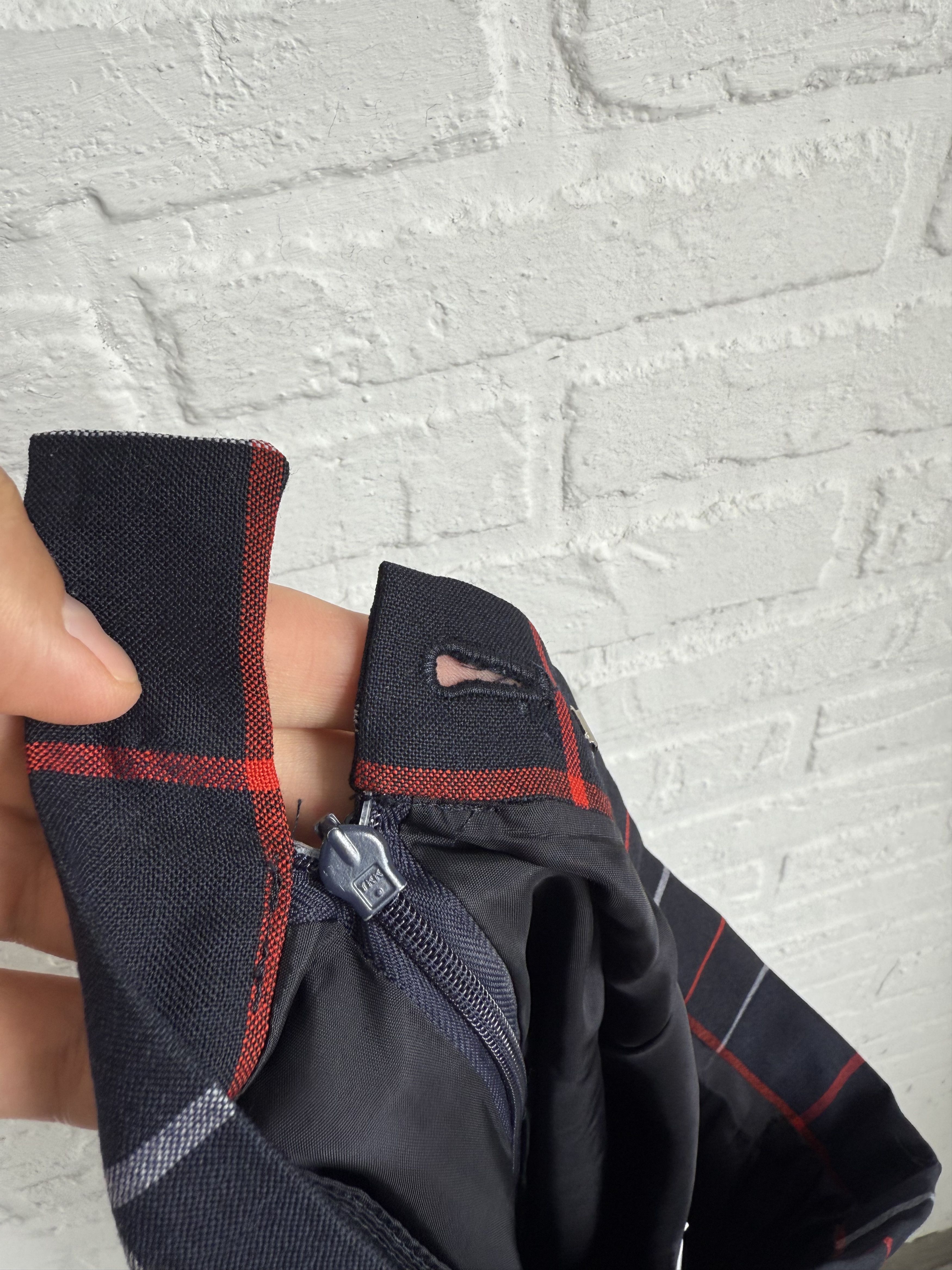 Burberry Vintage 90s Burberrys Burberry nova check wool skirt Size 26" / US 2 / IT 38 - 4 Thumbnail