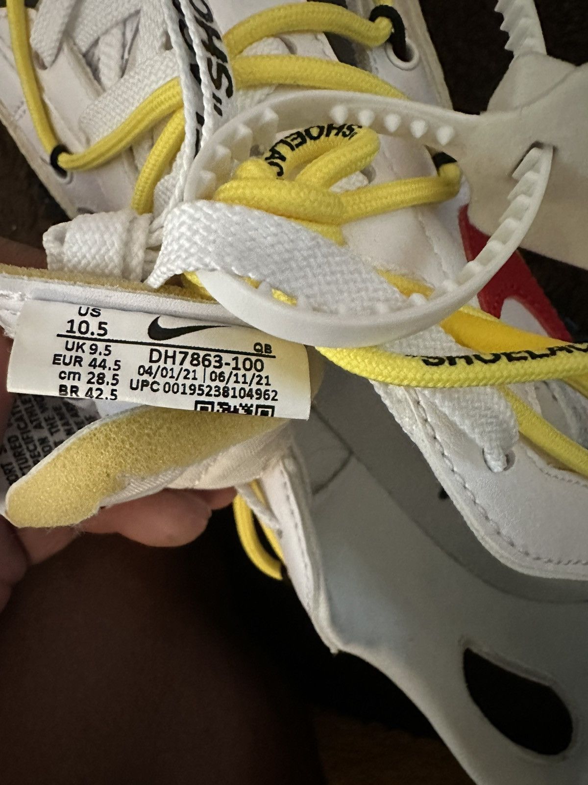 Nike × Off-White Off-White x Blazer Low ‘White University Red’ Size US 10.5 / EU 43-44 - 9 Thumbnail