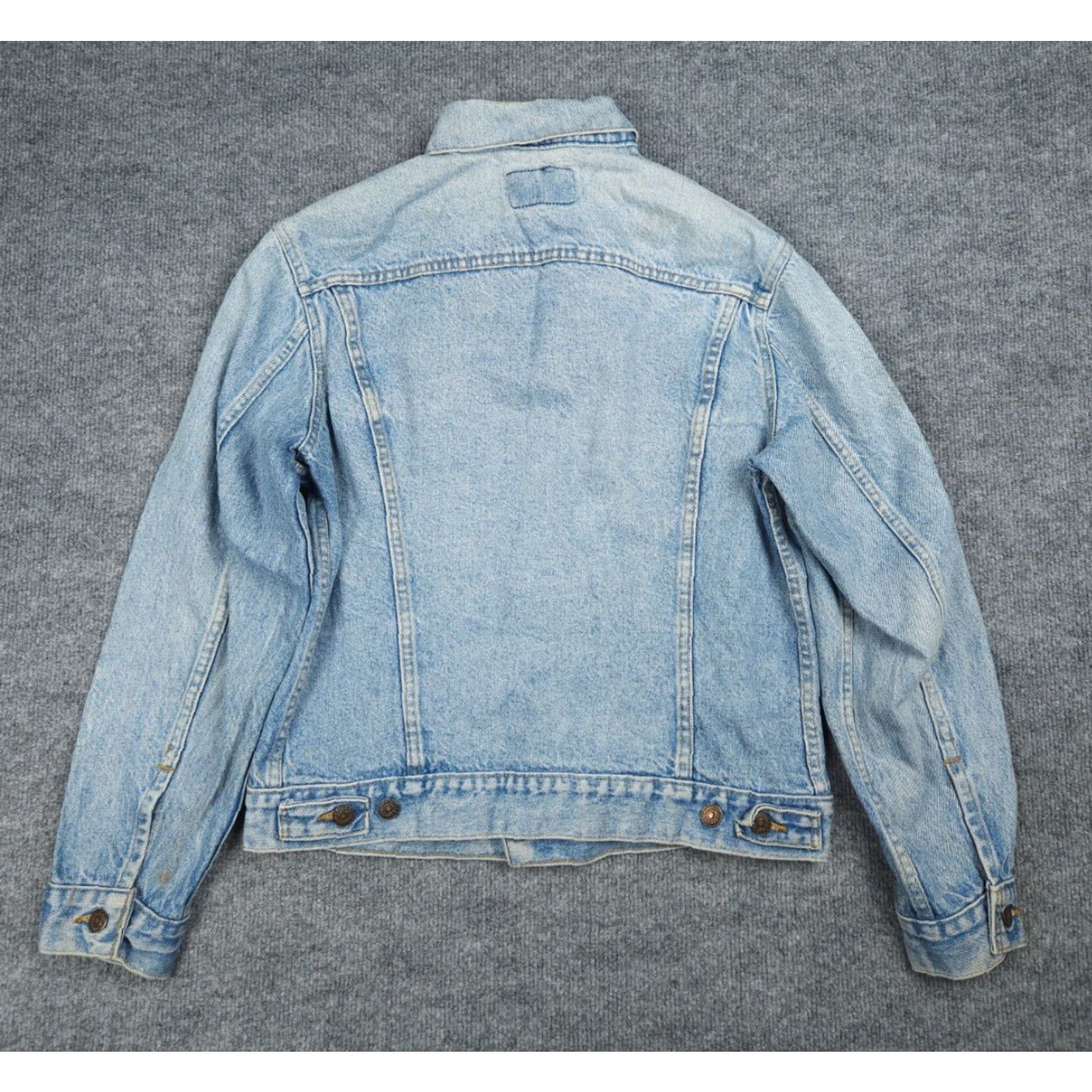 Levi's VINTAGE Levi's Trucker Jacket Denim Blue 40R Men Regular Chest 39" Slim Washed Cotton Lining Button Front Casual Size US 40 / EU 56 - 3 Thumbnail