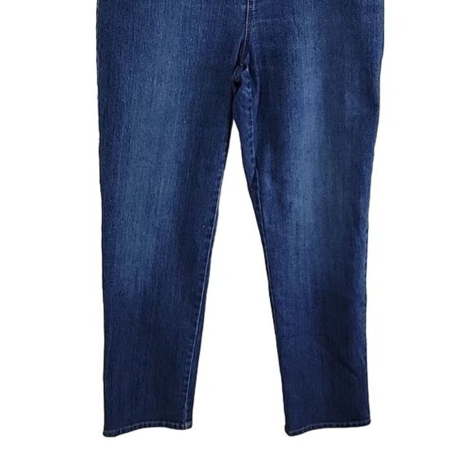 Gloria Vanderbilt Gloria Vanderbilt Amanda Tapered Jeans Blue size 6 Short Size 28" / US 6 / IT 42 - 4 Thumbnail