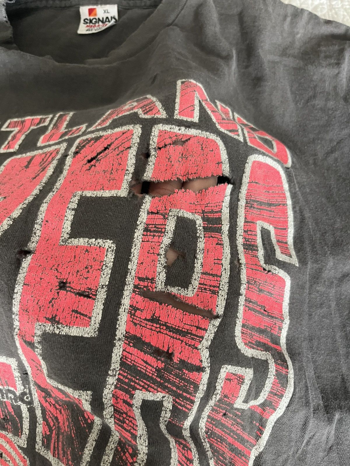 Vintage Vintage 90s TrailBlazers T-Shirt Distressed Single Stitch XL Size US XL / EU 56 / 4 - 8 Thumbnail