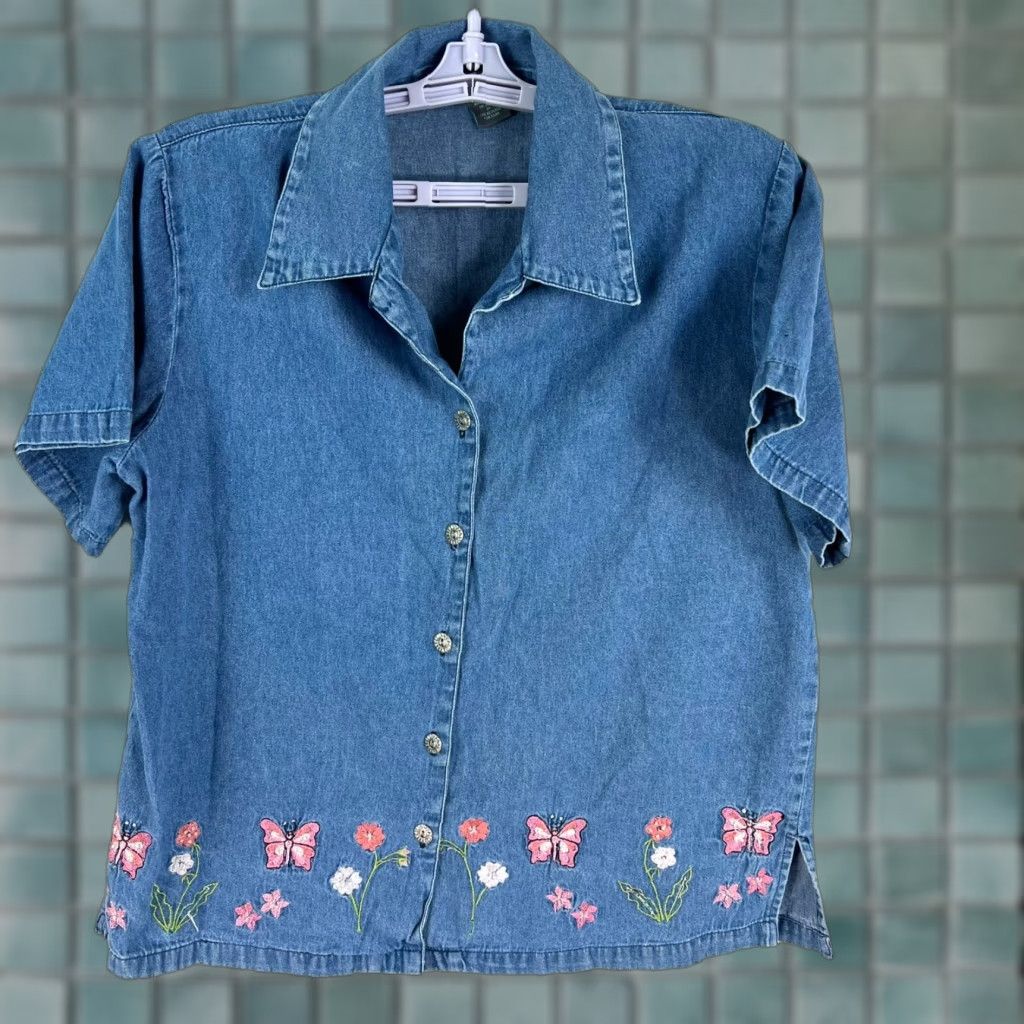 Denime Vintage CG Sport Women's Denim Shirt Short Sleeve Embroidered Butterfly Animal Print Blue Size M Size M / US 6-8 / IT 42-44 - 1 Thumbnail