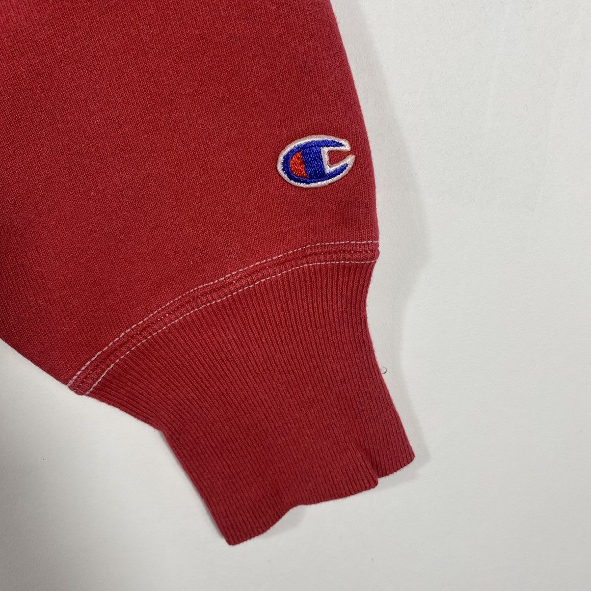 Champion Vintage 90's CHAMPION REVERSE WEAVE Small Logo Sweatshirt Size US S / EU 44-46 / 1 - 3 Thumbnail