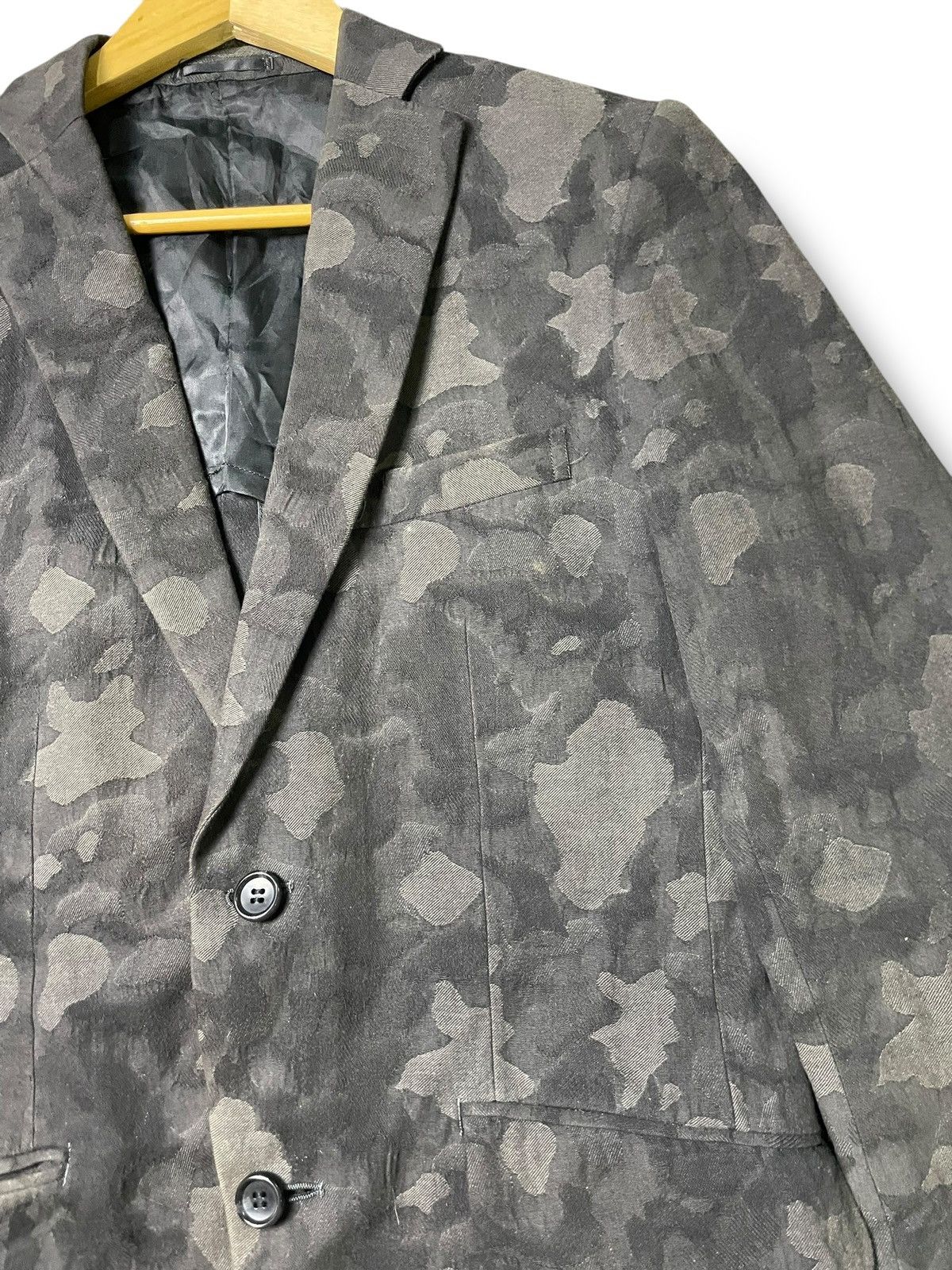 Japanese Brand × Vintage Surpresa x Japanese Brand Camouflage Blazer (31) Size US S / EU 44-46 / 1 - 6 Thumbnail