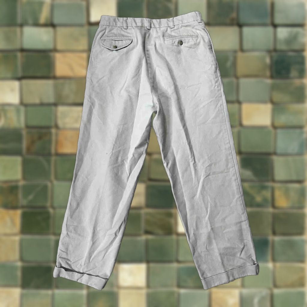 Polo Ralph Lauren VINTAGE Polo Ralph Lauren Pants 34x30 Khaki Beige Classic Chino Pleated Cuff Mens Pants Reg 34 Beige Polo Ralph Lauren Vintage Pants Size US S / EU 44-46 / 1 - 1 Thumbnail