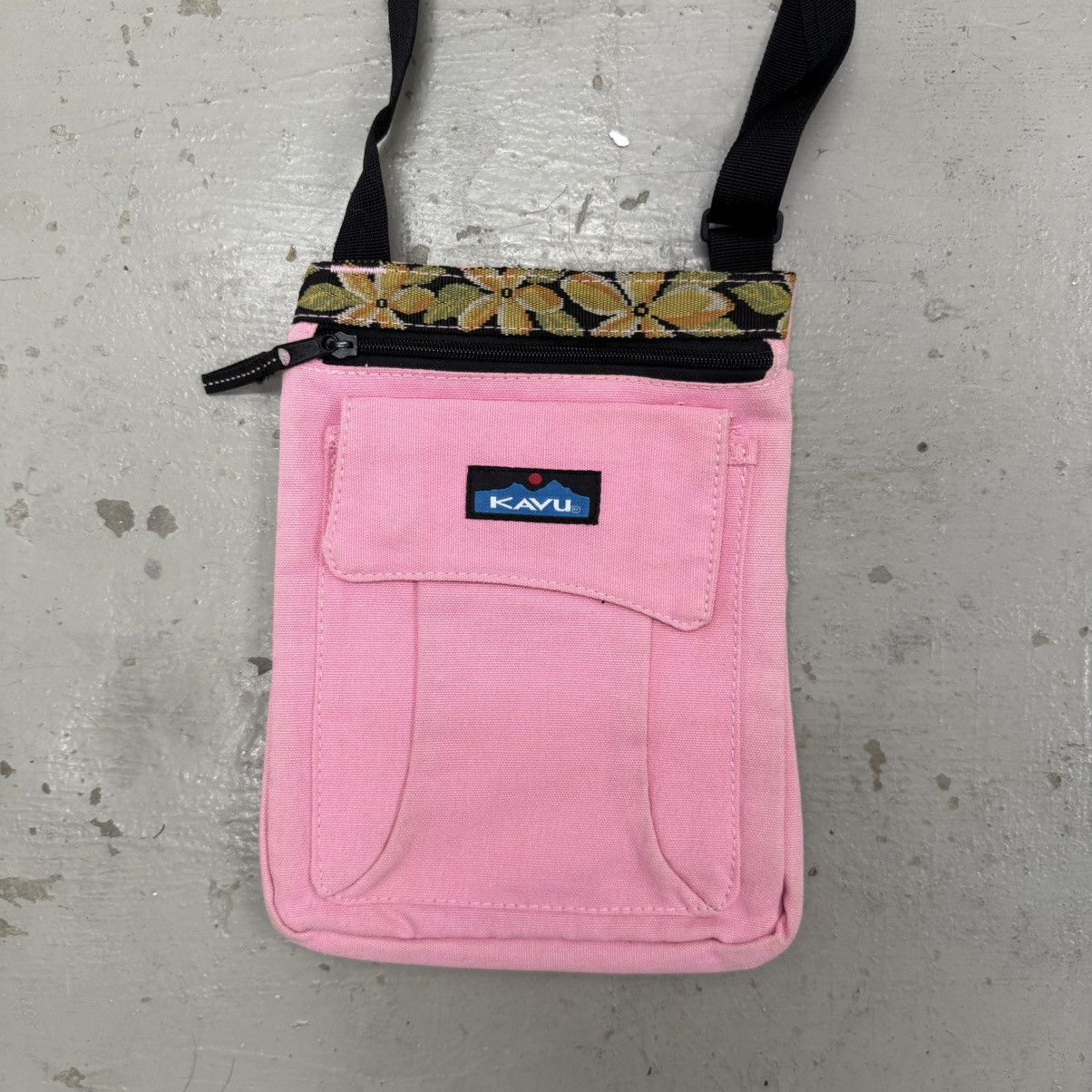 KAVU × Vintage Kavu Sling Bag Size ONE SIZE - 2 Thumbnail