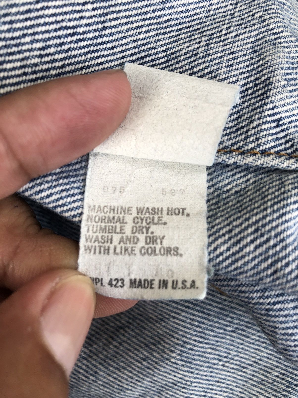 Levi's Vintage 80’s Levi’s Denim Jacket Distressed Jeans Size US M / EU 48-50 / 2 - 18 Thumbnail