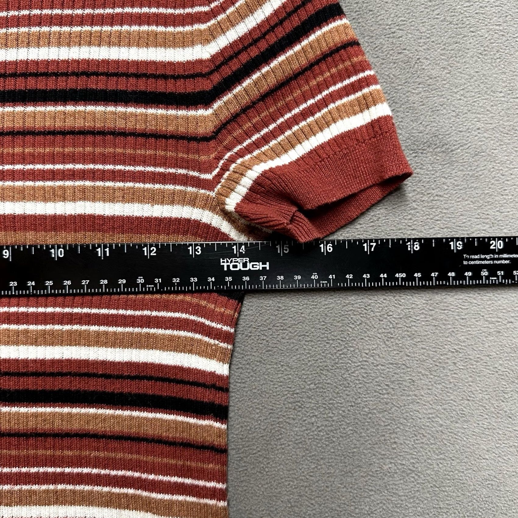 American Eagle Outfitters American Eagle Outfitters Shirt Womens Small Red Multi-stripe Fitted Ribbed T-Shirt Stretch Size S / US 4 / IT 40 - 6 Thumbnail