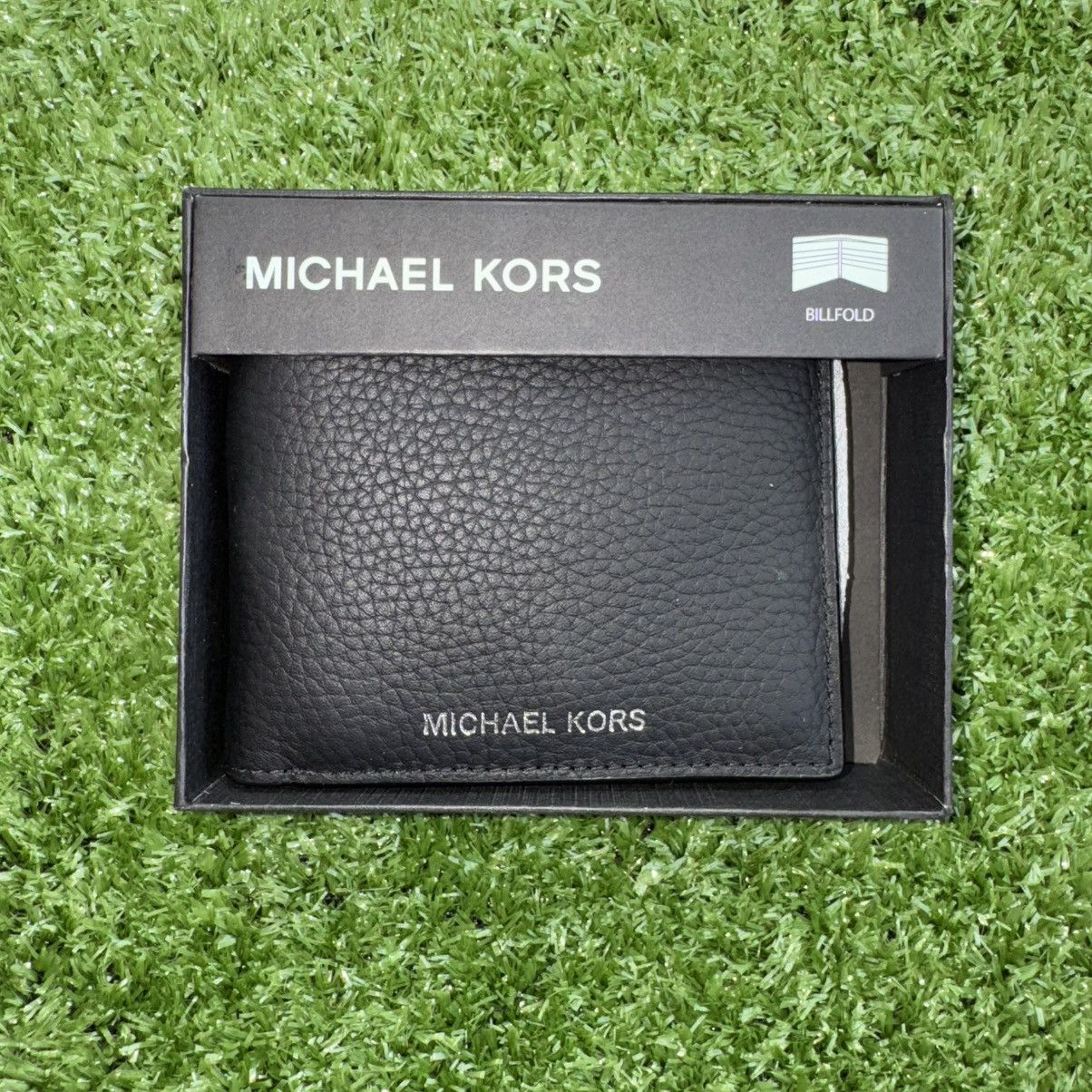 Michael Kors Michael Kors Black Leather Bi-Fold (Billfold) Wallet Size ONE SIZE - 1 Thumbnail