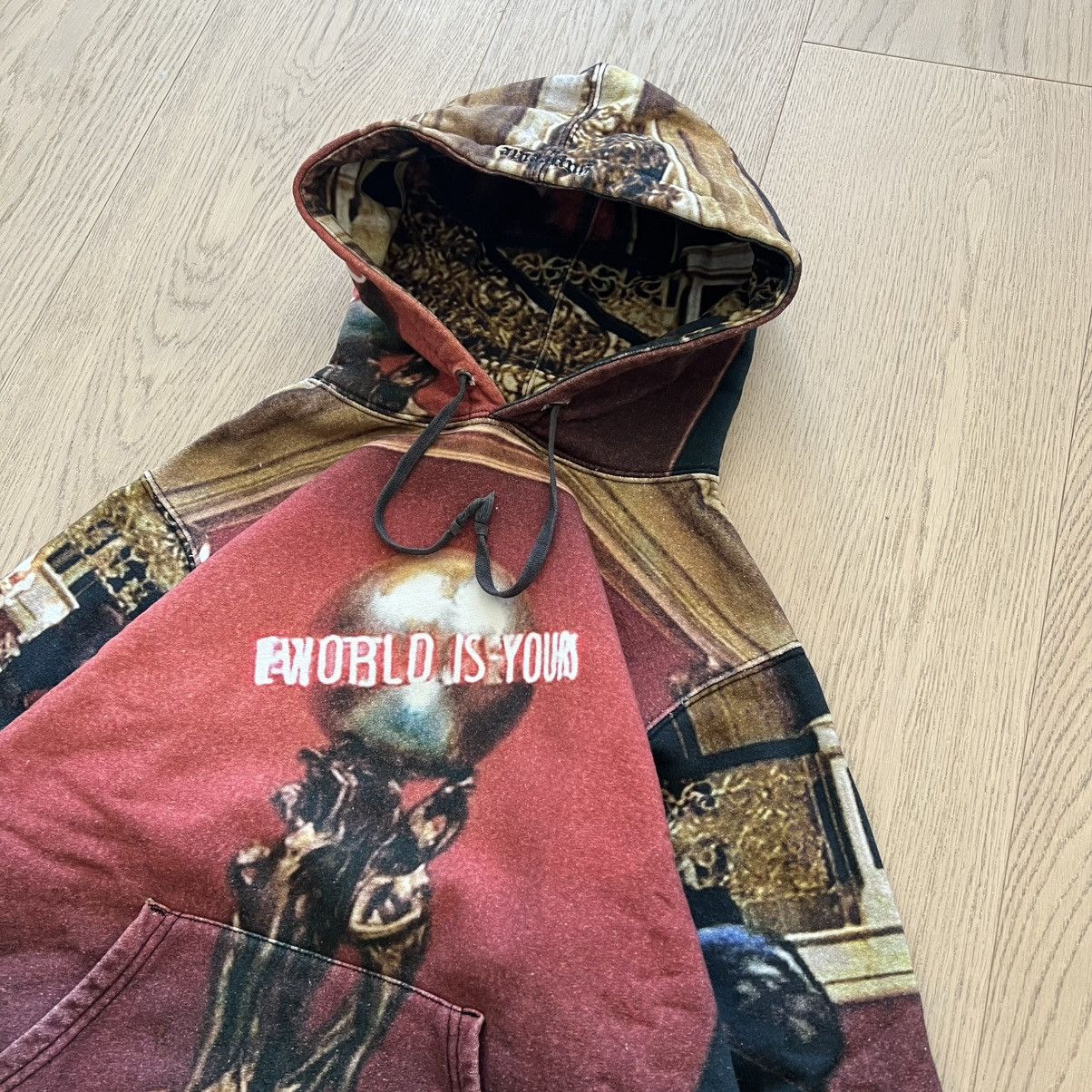 Supreme Supreme X Scarface FW2017 ”The World Is Yours” Hoodie Rare Size US M / EU 48-50 / 2 - 3 Thumbnail