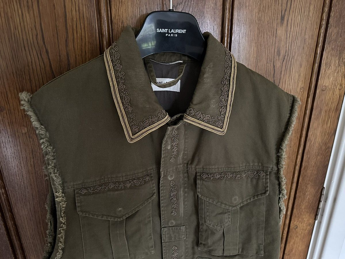 Saint Laurent Paris $2290 SS19 Saint Laurent sleeveless embroidered jacket 50 Size US M / EU 48-50 / 2 - 10 Thumbnail
