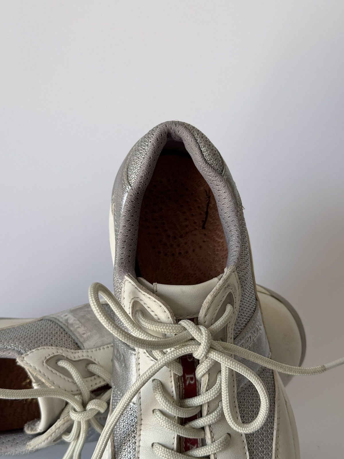 Prada Prada Americas Cup Vintage Sneakers Size US 5 / IT 35 - 10 Thumbnail