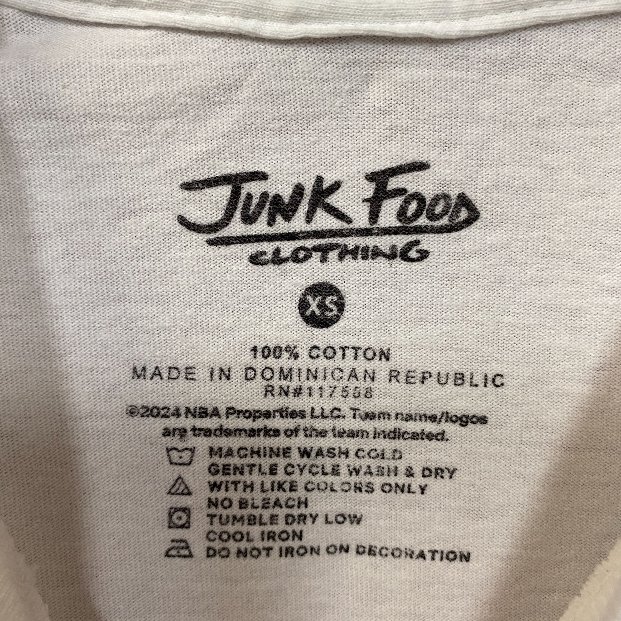Junk Food Junk Food Clothing Boston Celtic Lucky The Leprechaun T-Shir Size US XS / EU 42 / 0 - 4 Thumbnail