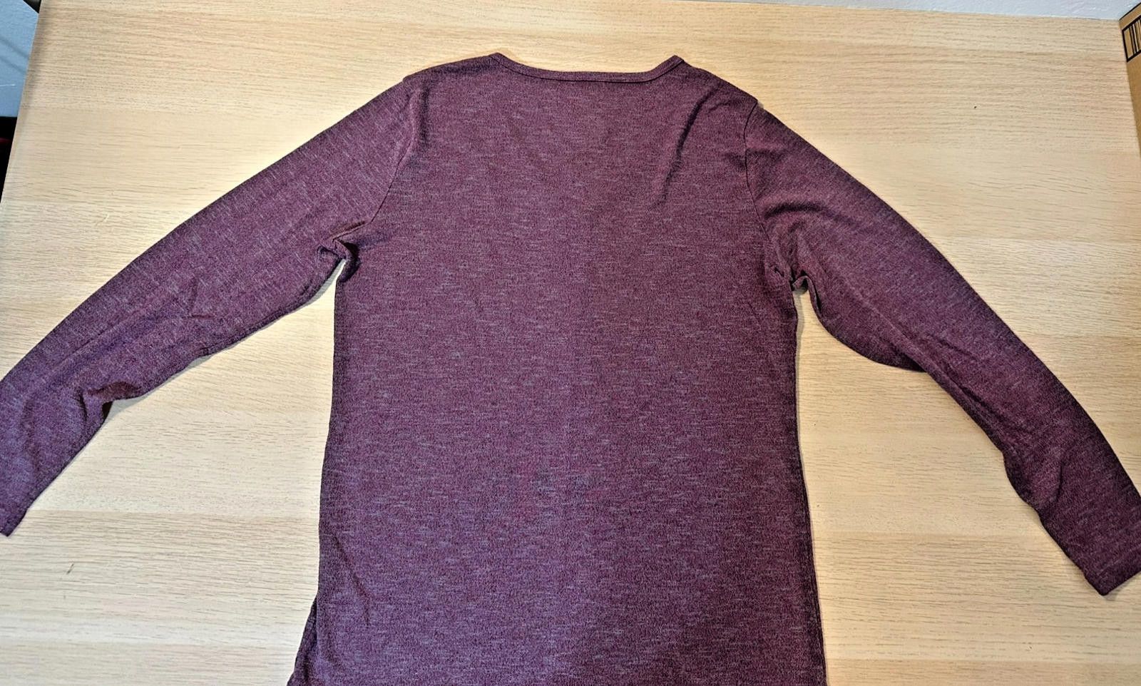 Faded Glory Women’s Long Sleeve V-Neck Blouse – Size Large (12/14) Size L / US 10 / IT 46 - 3 Thumbnail