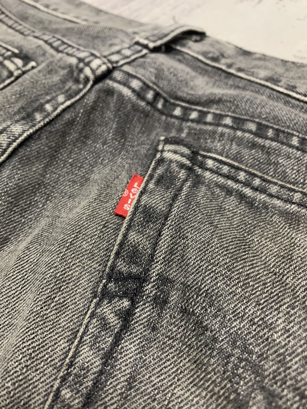 Levi's Vintage Levi's Washed Grey Flared Bootcut Jeans Y2K Red Tab Size US 32 / EU 48 - 14 Thumbnail