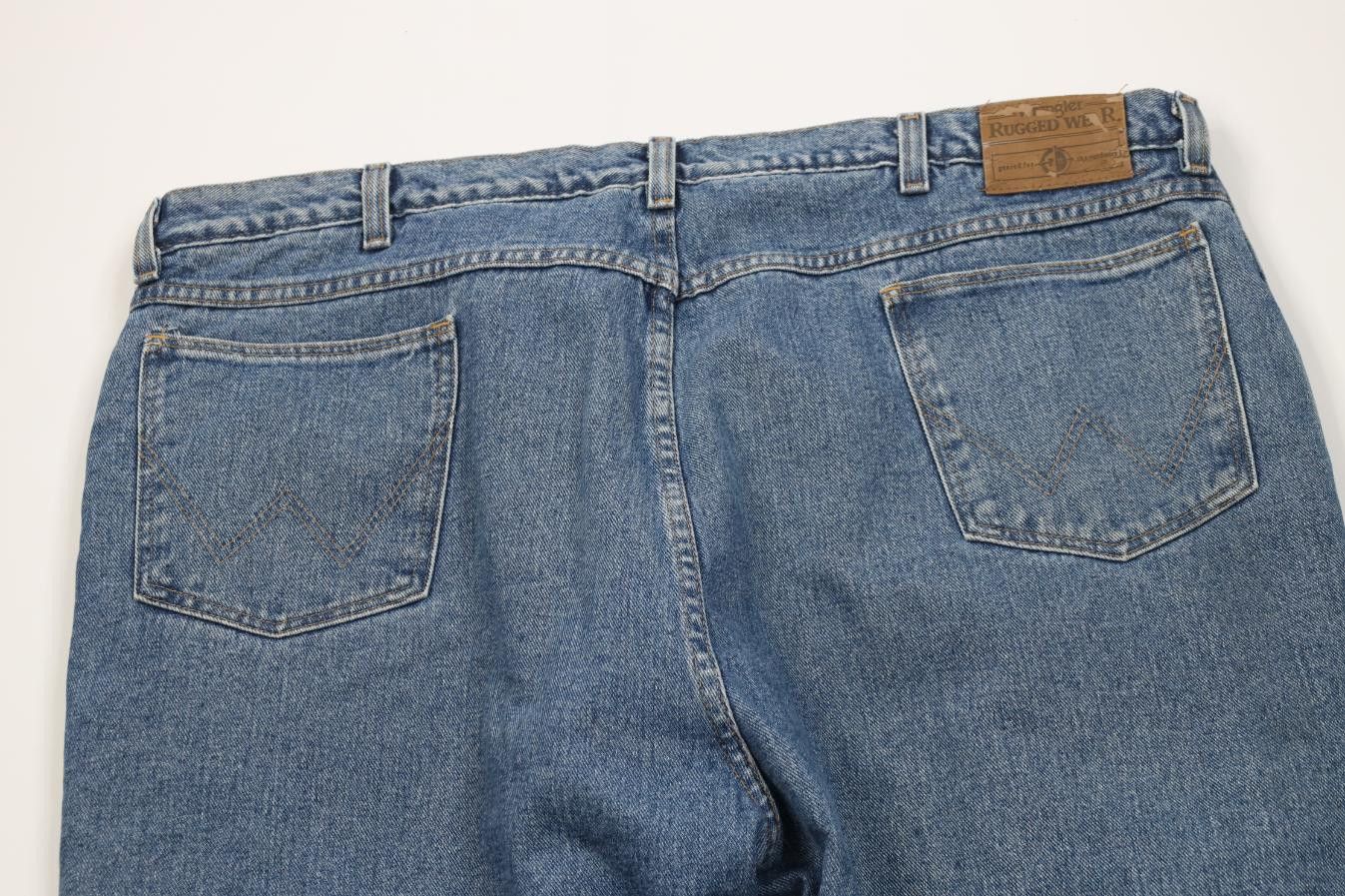 Wrangler Vintage Wrangler Fleece Lined Wide Leg Denim Jeans Blue Size US 44 / EU 60 - 13 Thumbnail