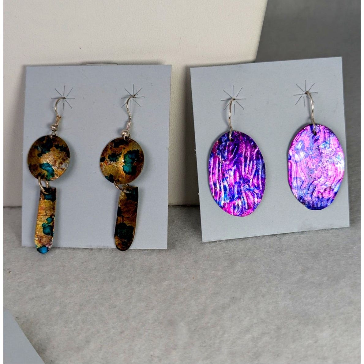 Designer 6 prs earrings Magic metals painted aluminum lightweight Size ONE SIZE - 3 Thumbnail
