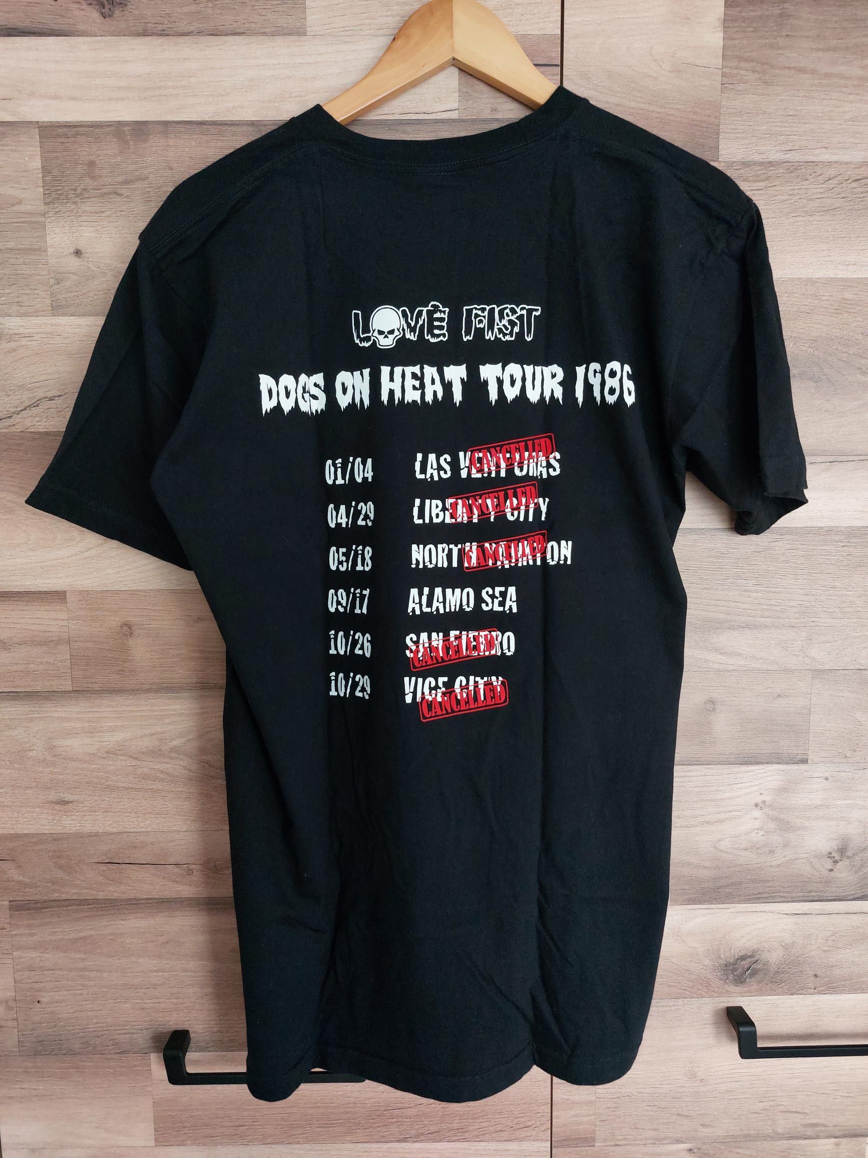 Rockstar Games Grand Theft Auto V Love Fist Rockstar Games T-shirt size L Size US L / EU 52-54 / 3 - 2 Thumbnail