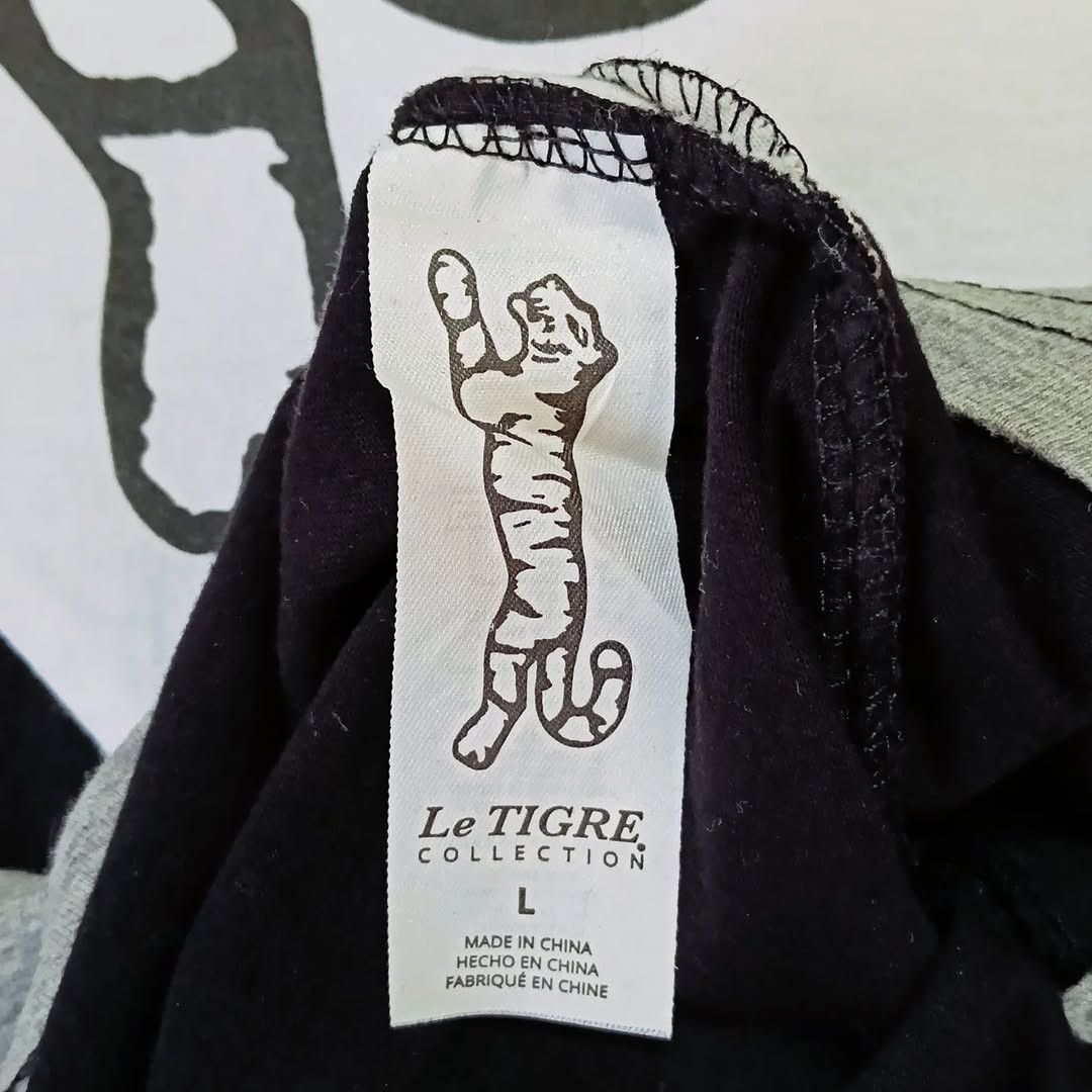 Le TIGRE Le TIGRE Original Tee Shirt Made in Japan Size US L / EU 52-54 / 3 - 5 Thumbnail