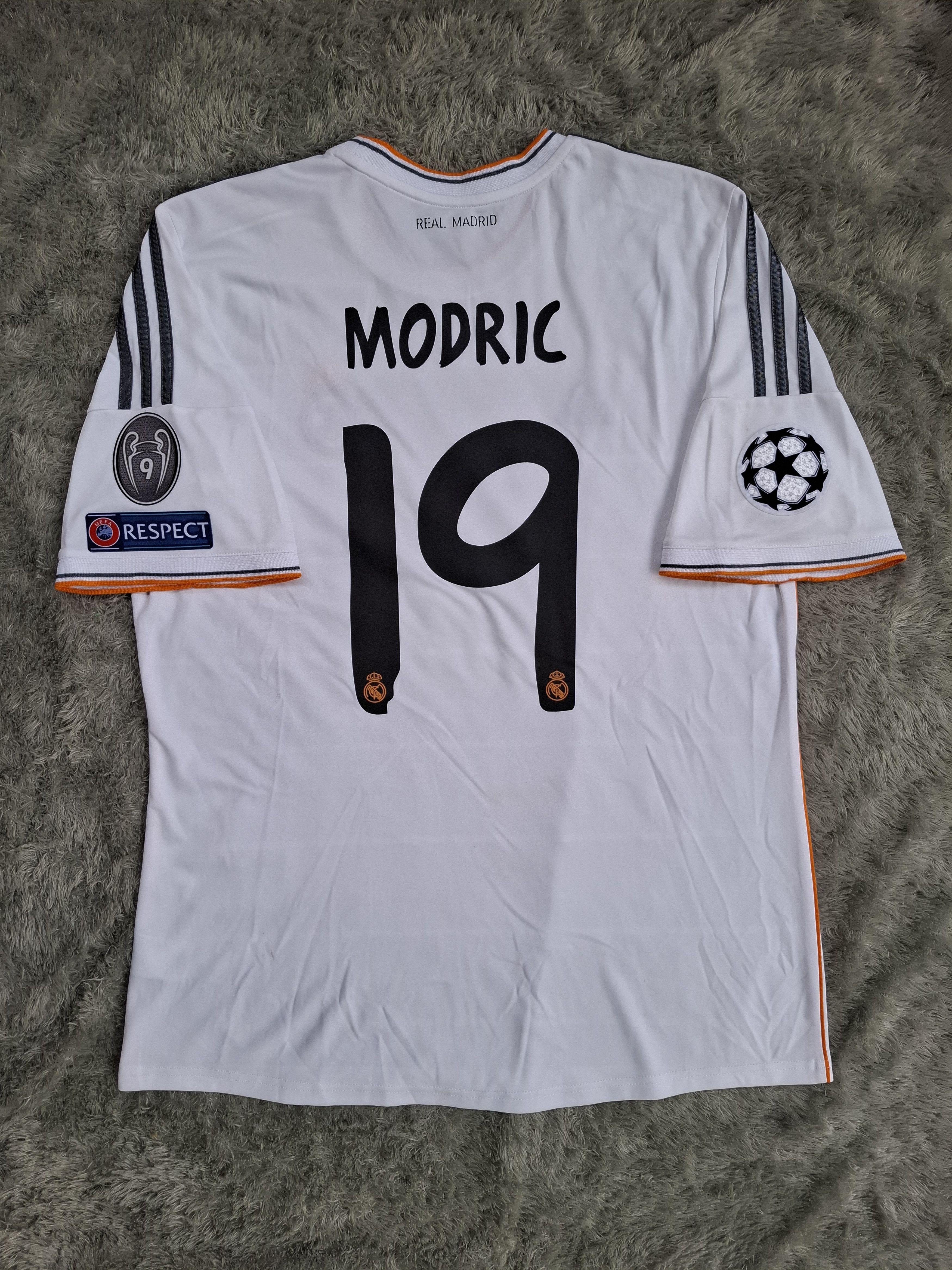 Adidas Real Madrid Final UCL 2014 Size US XL / EU 56 / 4 - 1 Thumbnail