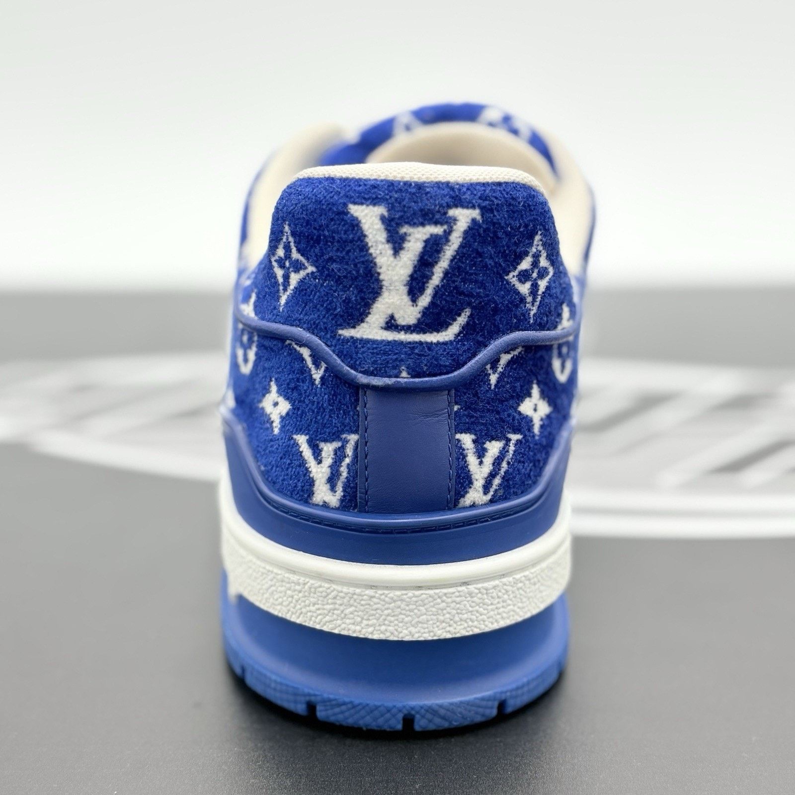 Louis Vuitton Louis Vuitton Trainer ' Blue Monogram ' | SUPER CLEAN! Size US 9.5 / EU 42-43 - 9 Thumbnail