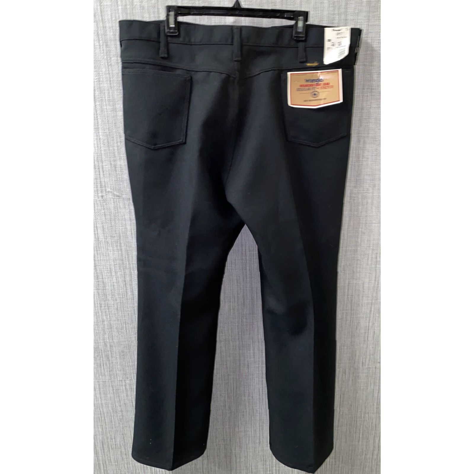 Wrangler WRANGLER Mens Black Stretch Regular Fit Pants 42 x 30 USA Made NWT VTG? Size US 42 / EU 58 - 5 Thumbnail