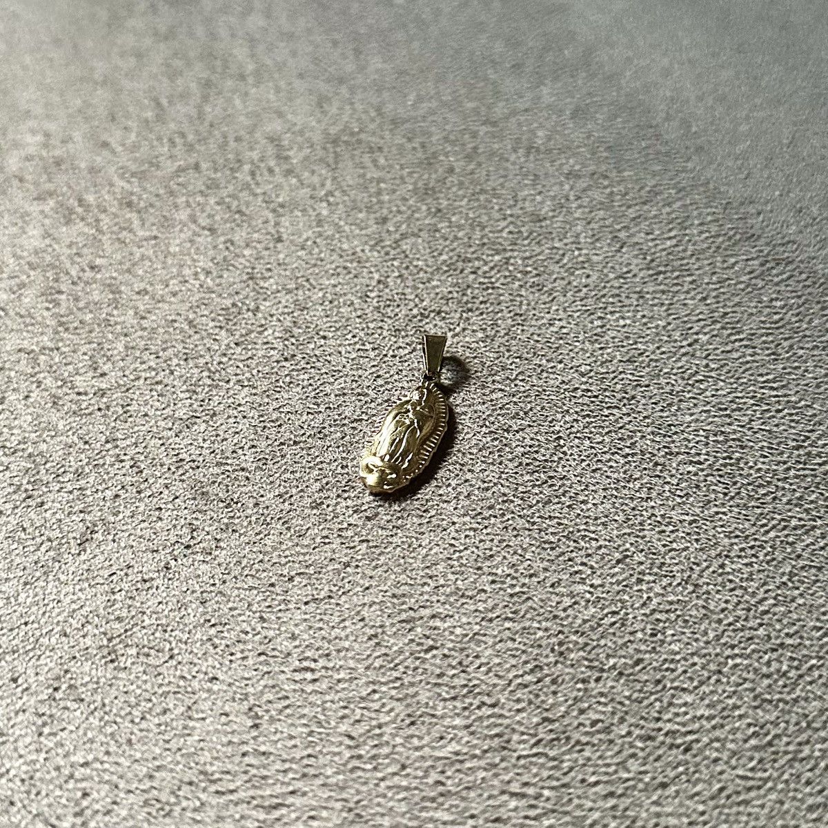 Other 🌿Lady Guadalupe Gold Pendant🌿 Size ONE SIZE - 2 Thumbnail