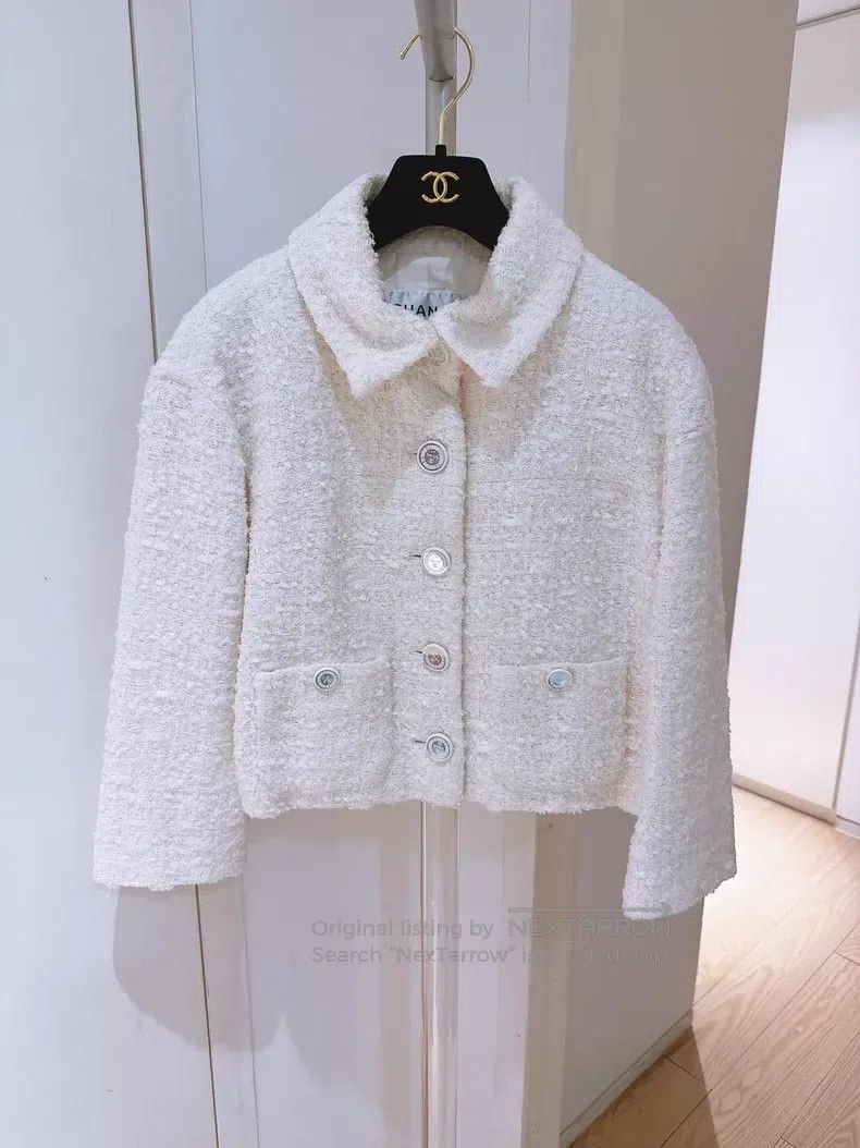 Chanel Chanel Cruise ship series white tweed coat Size XS / US 0-2 / IT 36-38 - 1 Thumbnail