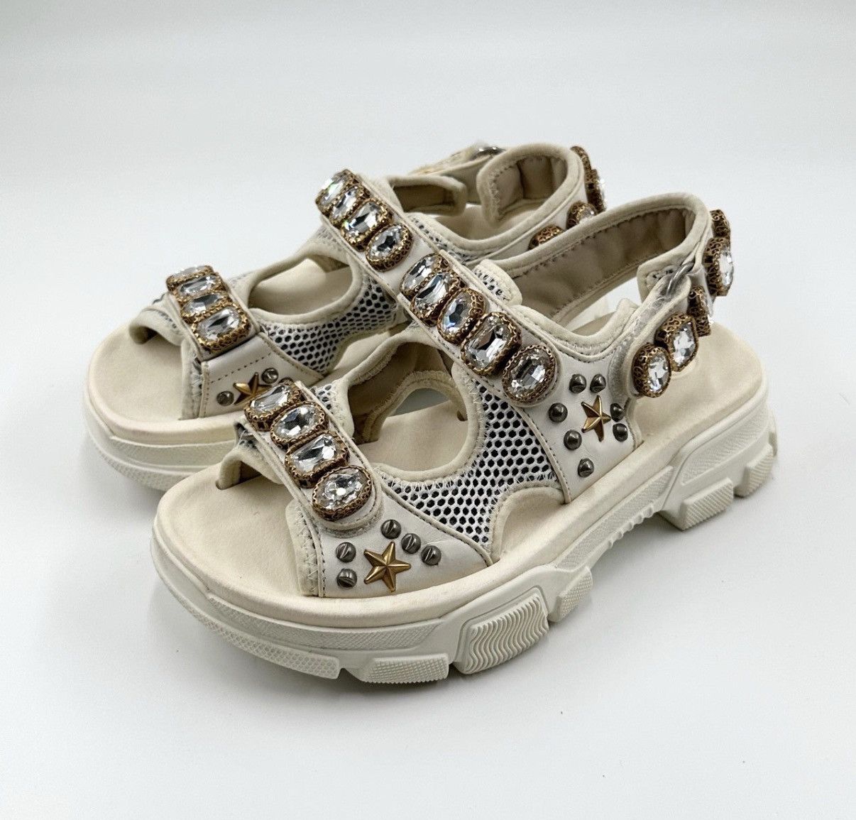 Gucci Gucci Square Diamond White Platform Sandals K12 Size US 5 / IT 35 - 1 Thumbnail