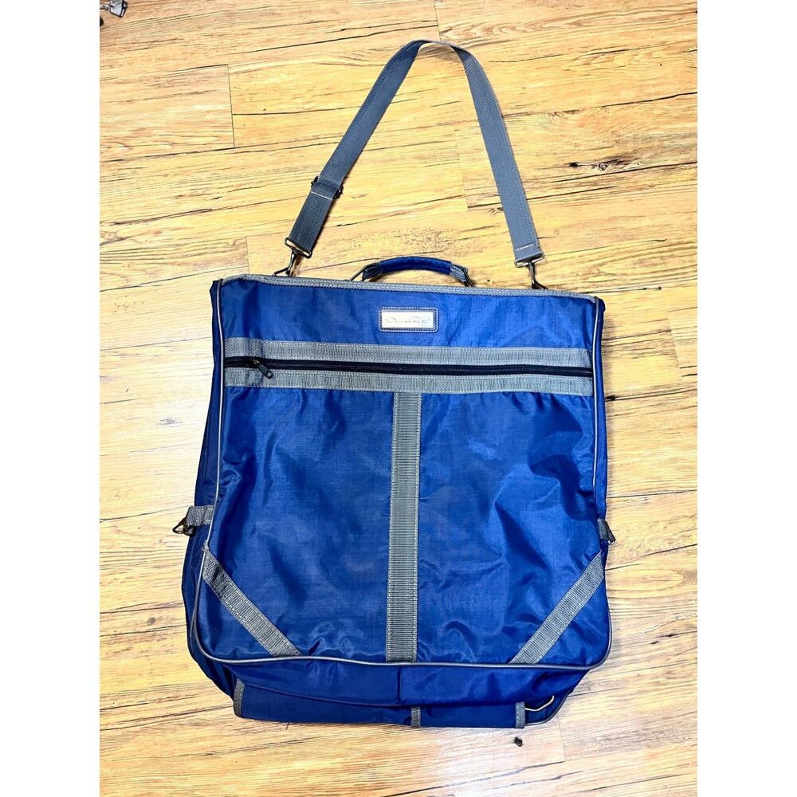 Oscar De La Renta Vintage Oscar De La Renta Travel Garment BagCarry On Luggage Size ONE SIZE - 5 Thumbnail