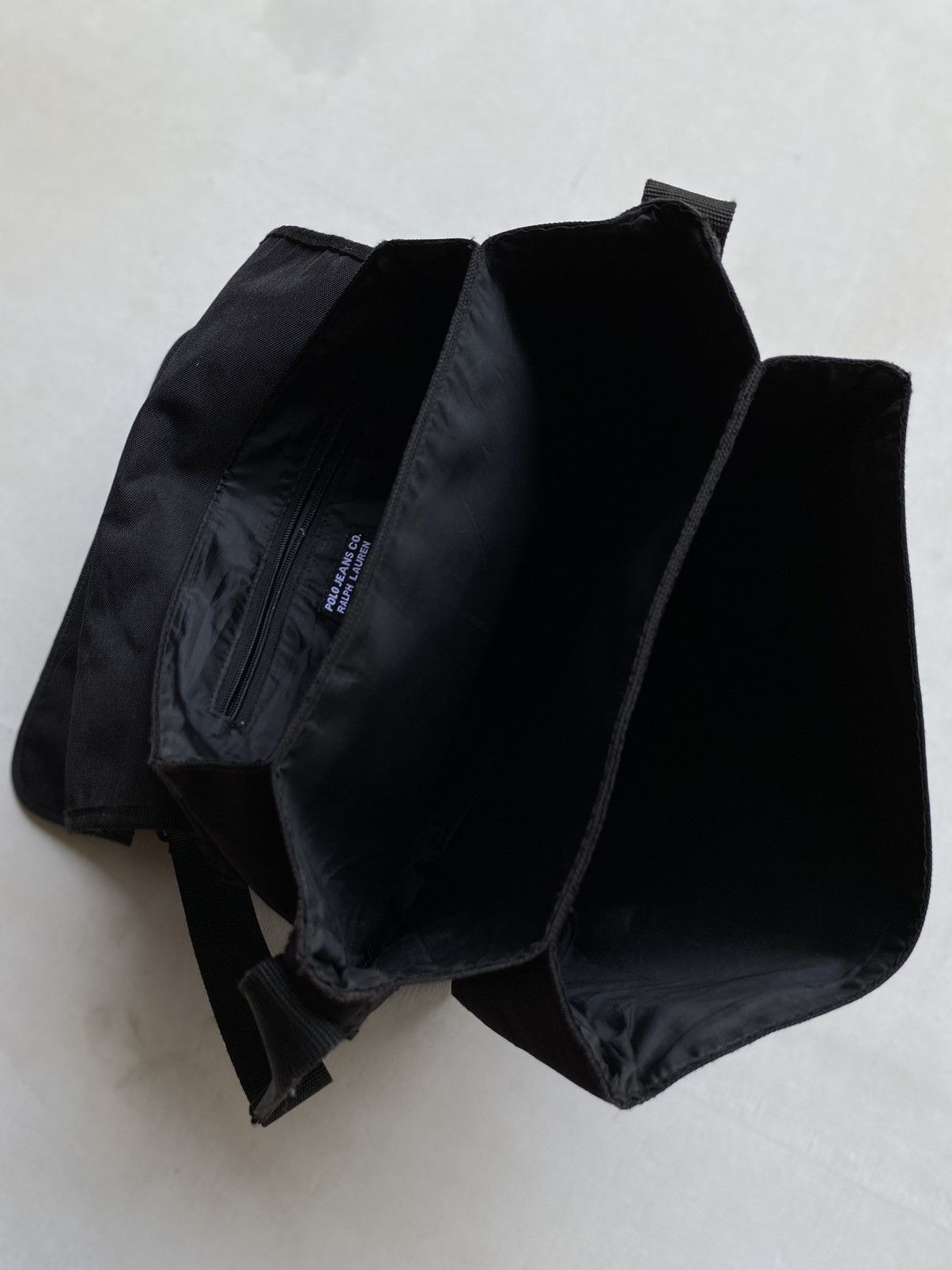Lauren Ralph Lauren × Polo Ralph Lauren × Ralph Lauren Rare🔥 POLO RALPH LAUREN USA Flag Slingbag Size ONE SIZE - 4 Thumbnail