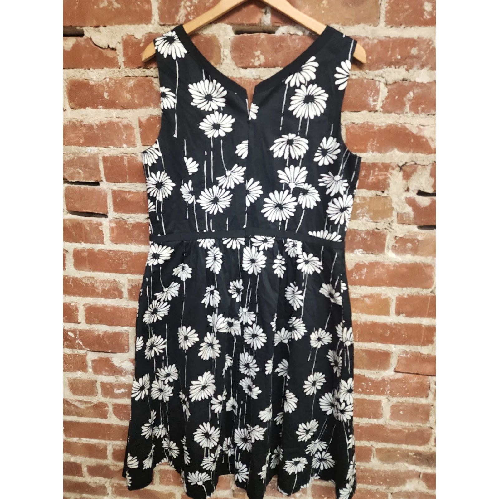 Talbots Talbots Floral Dress Womens Size 12 Sleeveless Knee Length Multicolor Pleated Knee Length Dress Womens Size XL / US 12-14 / IT 48-50 - 2 Thumbnail
