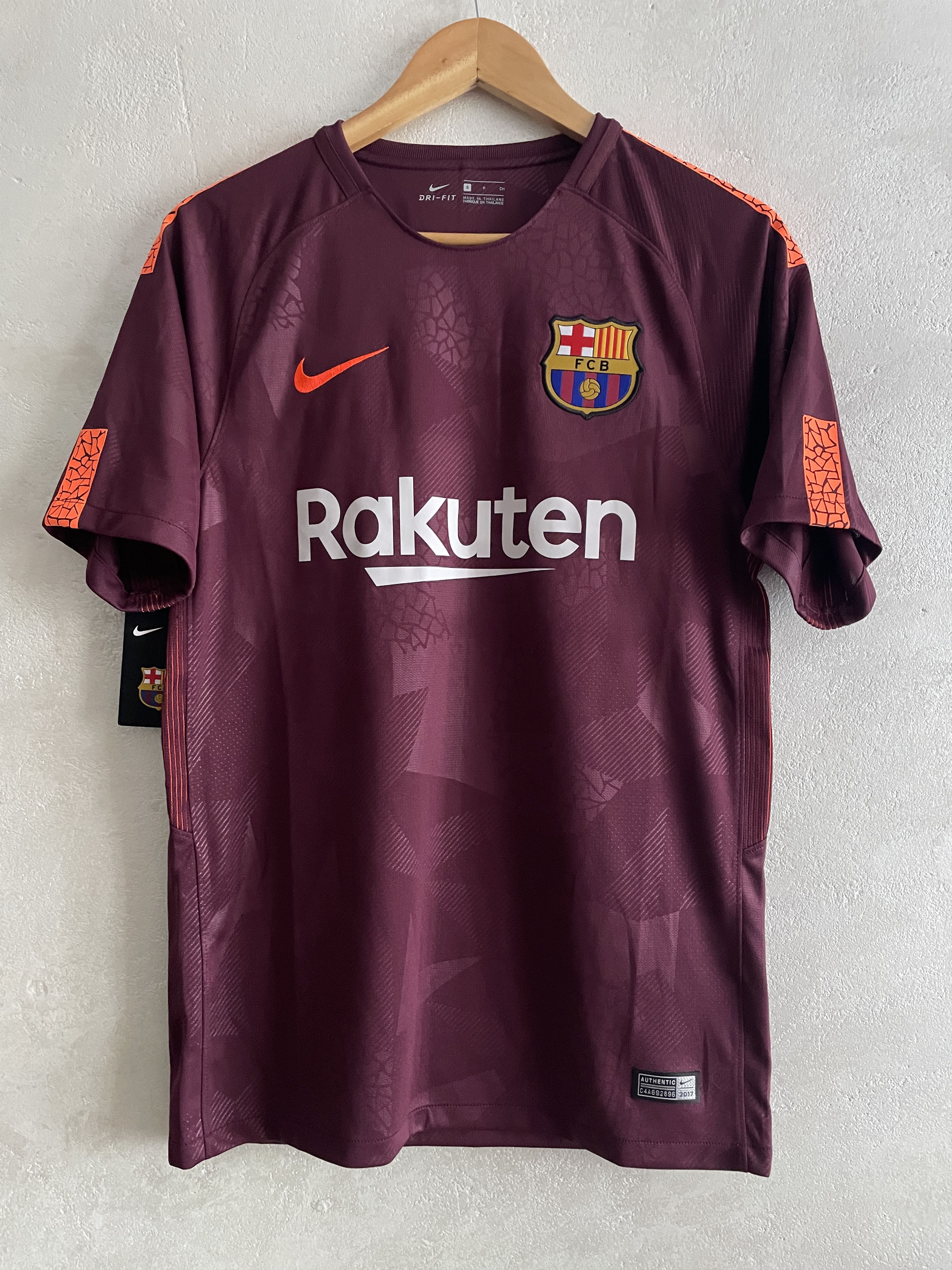 Nike Barcelona Third Football Shirt 2017 2018 Soccer Jersey Size US S / EU 44-46 / 1 - 1 Thumbnail