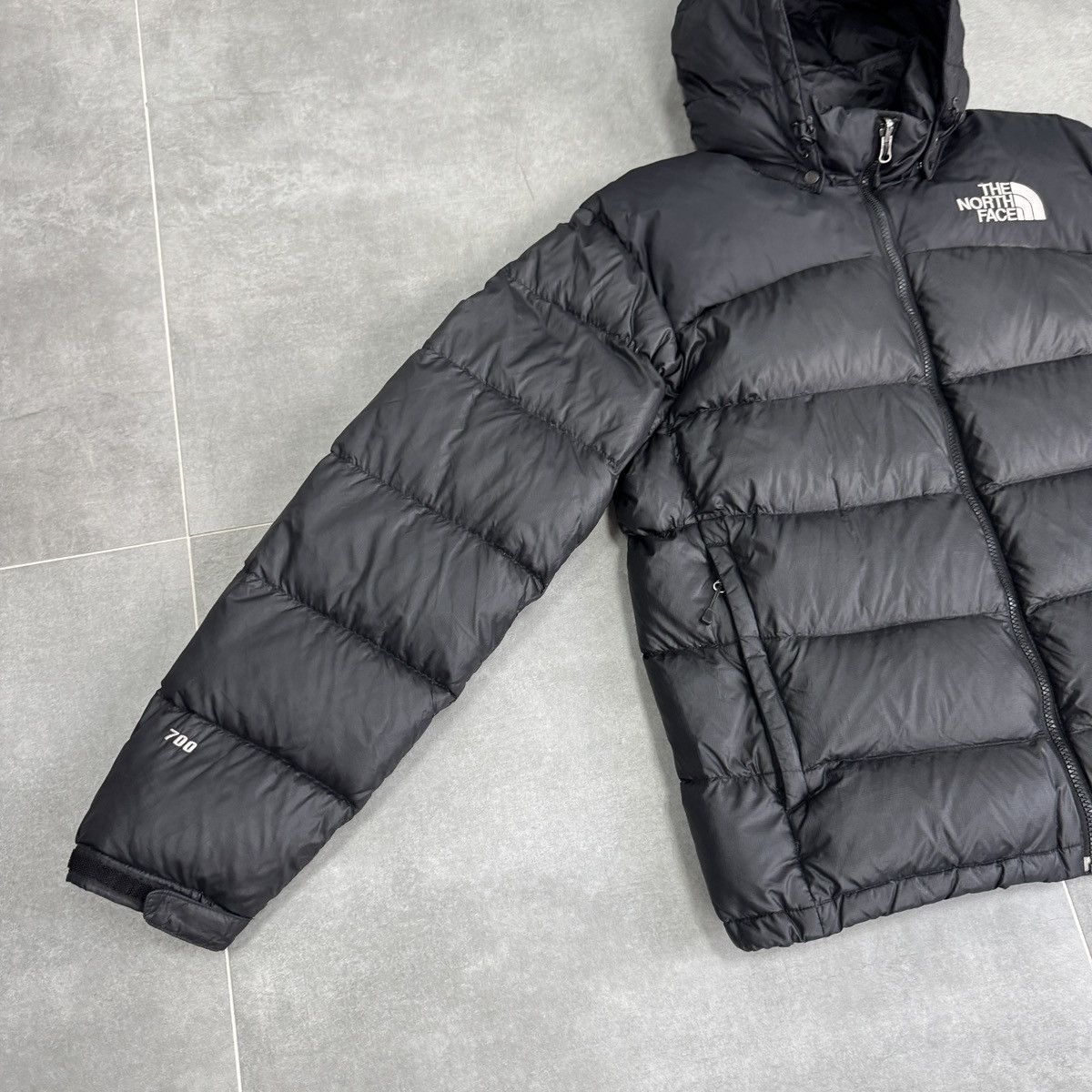 The North Face The North Face Nuptse TNF Puffer Down Jacket Hooded Men Y2K Size US M / EU 48-50 / 2 - 4 Thumbnail