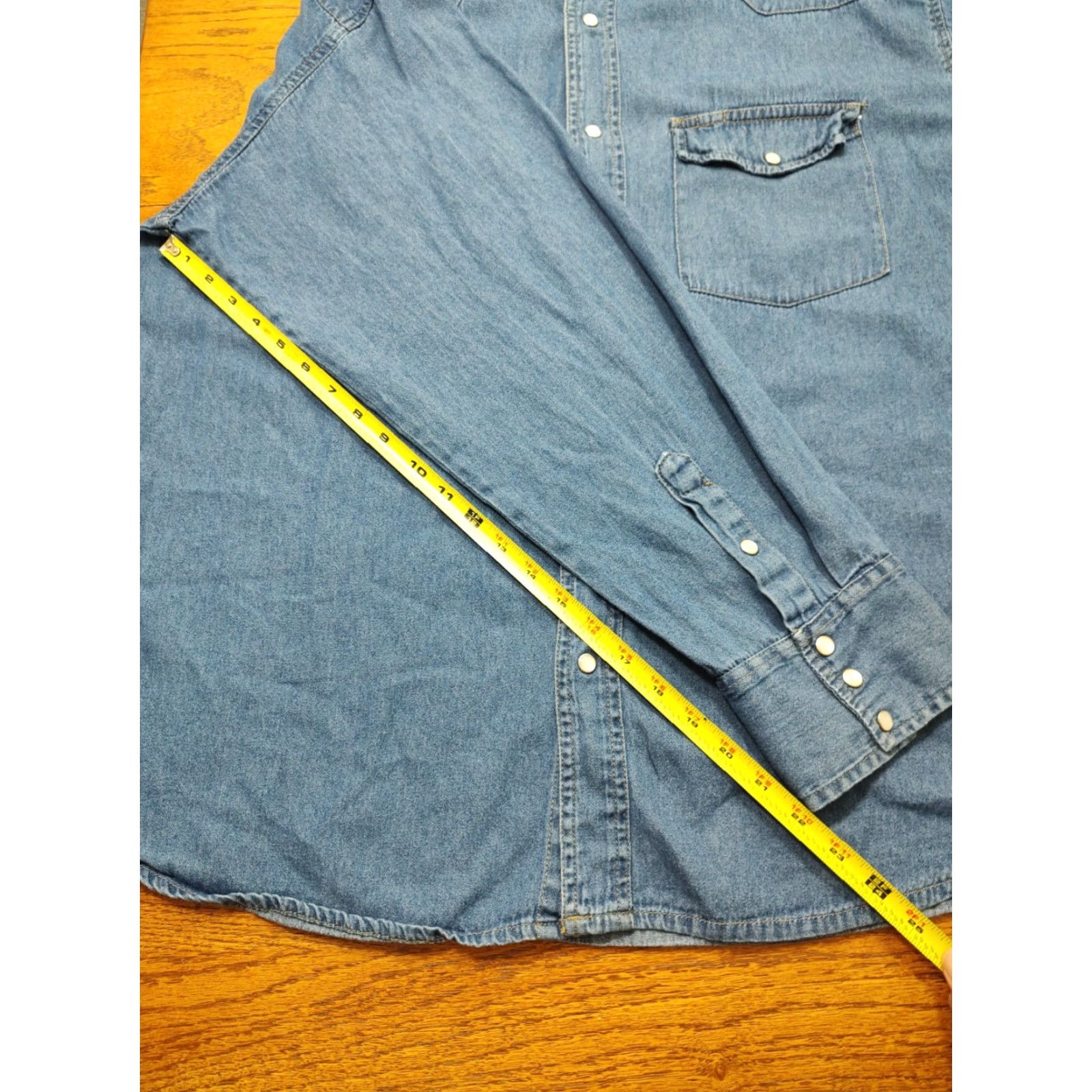 Vintage Vtg Sandy River Denim Pearl Snap Shirt Men 2XL Blue Long Sleeve Cowboy Western Pearl Snaps Snap Collar Button-Up Shirt Men Size US XXL / EU 58 / 5 - 7 Thumbnail