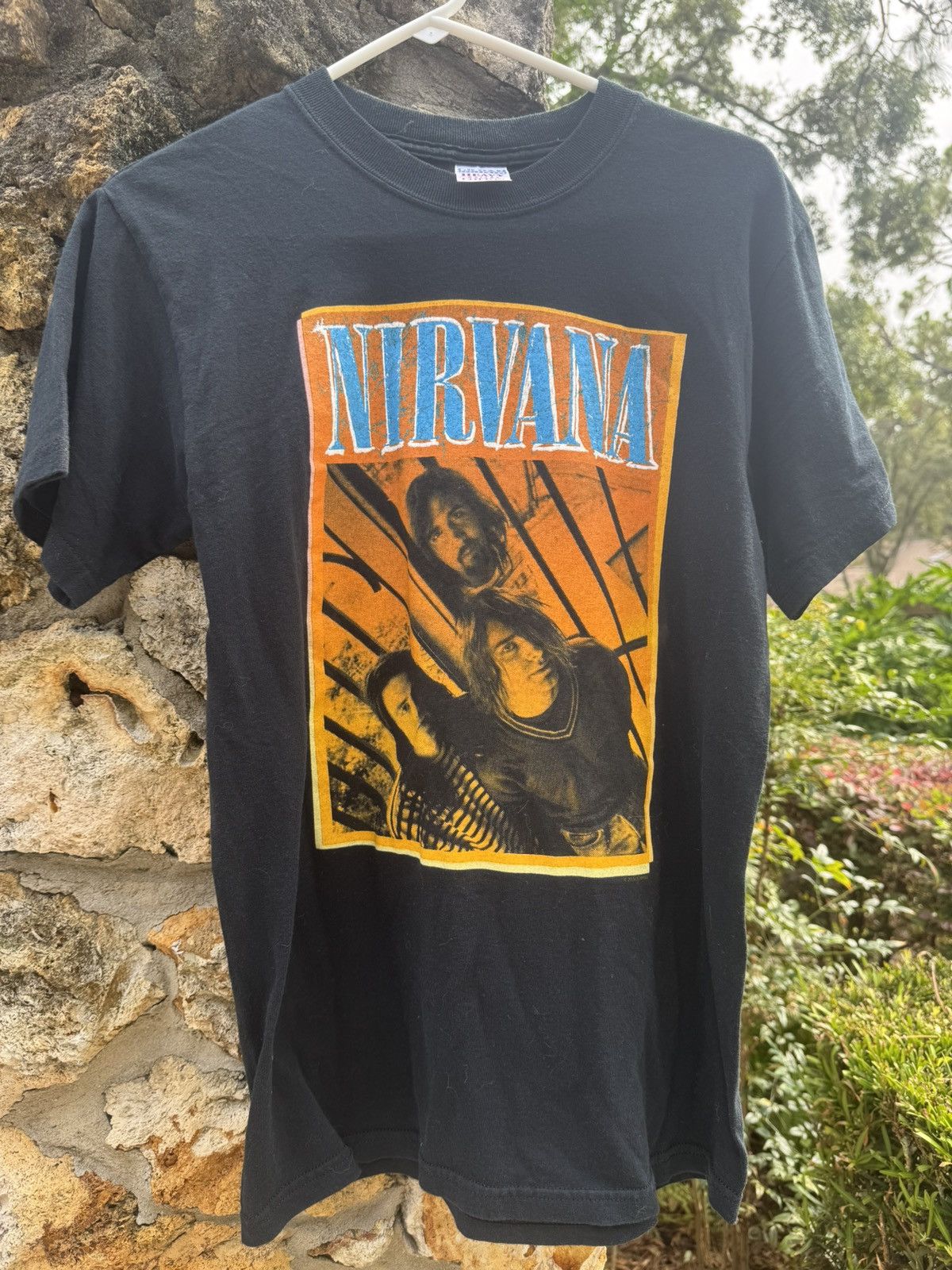 Gildan × Nirvana × Vintage Vintage 2004 Nirvana Kurt Cobain Grunge Concert Band Shirt S Size US S / EU 44-46 / 1 - 4 Thumbnail