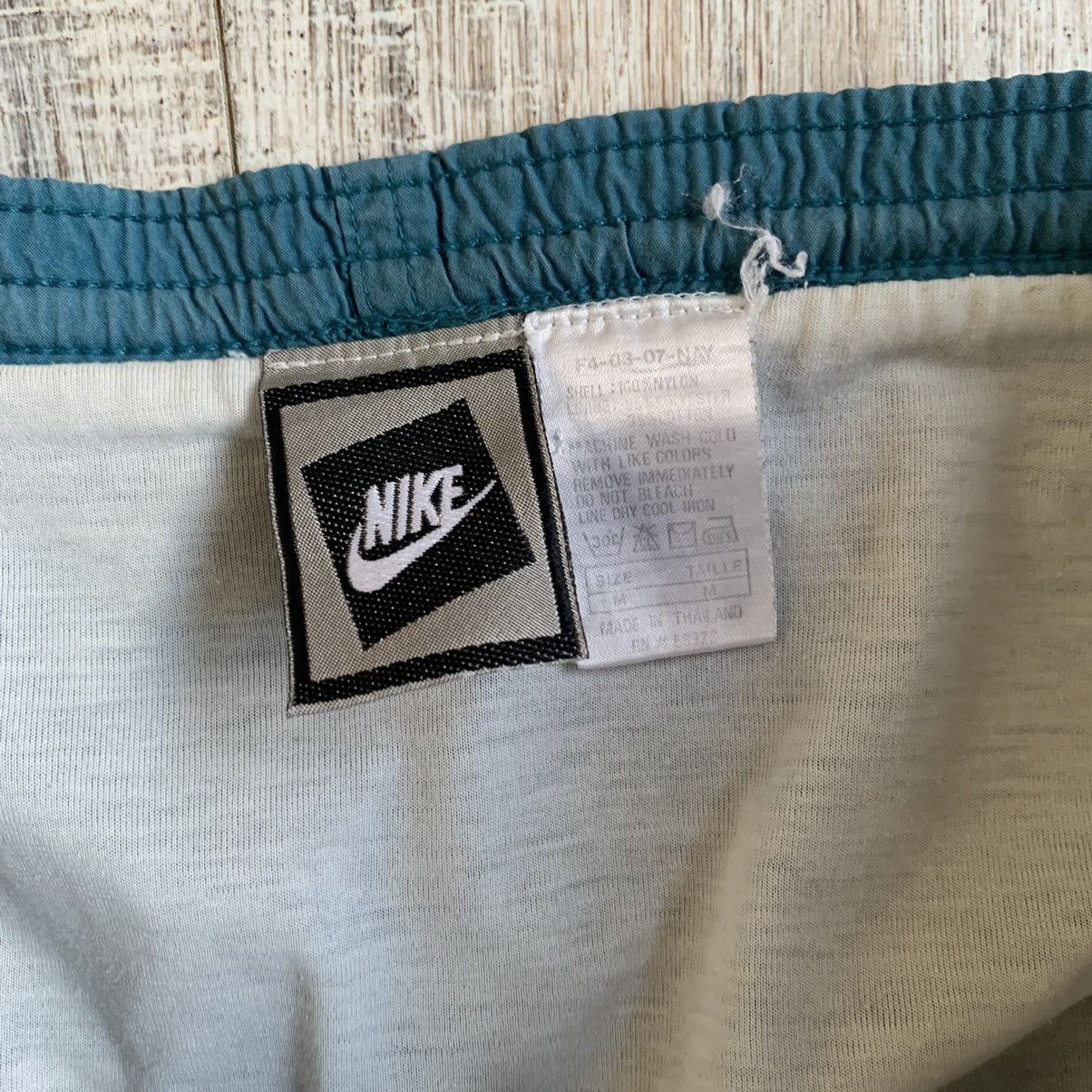 Nike × Vintage Vintage Nike Y2K shorts Size US 32 / EU 48 - 7 Thumbnail