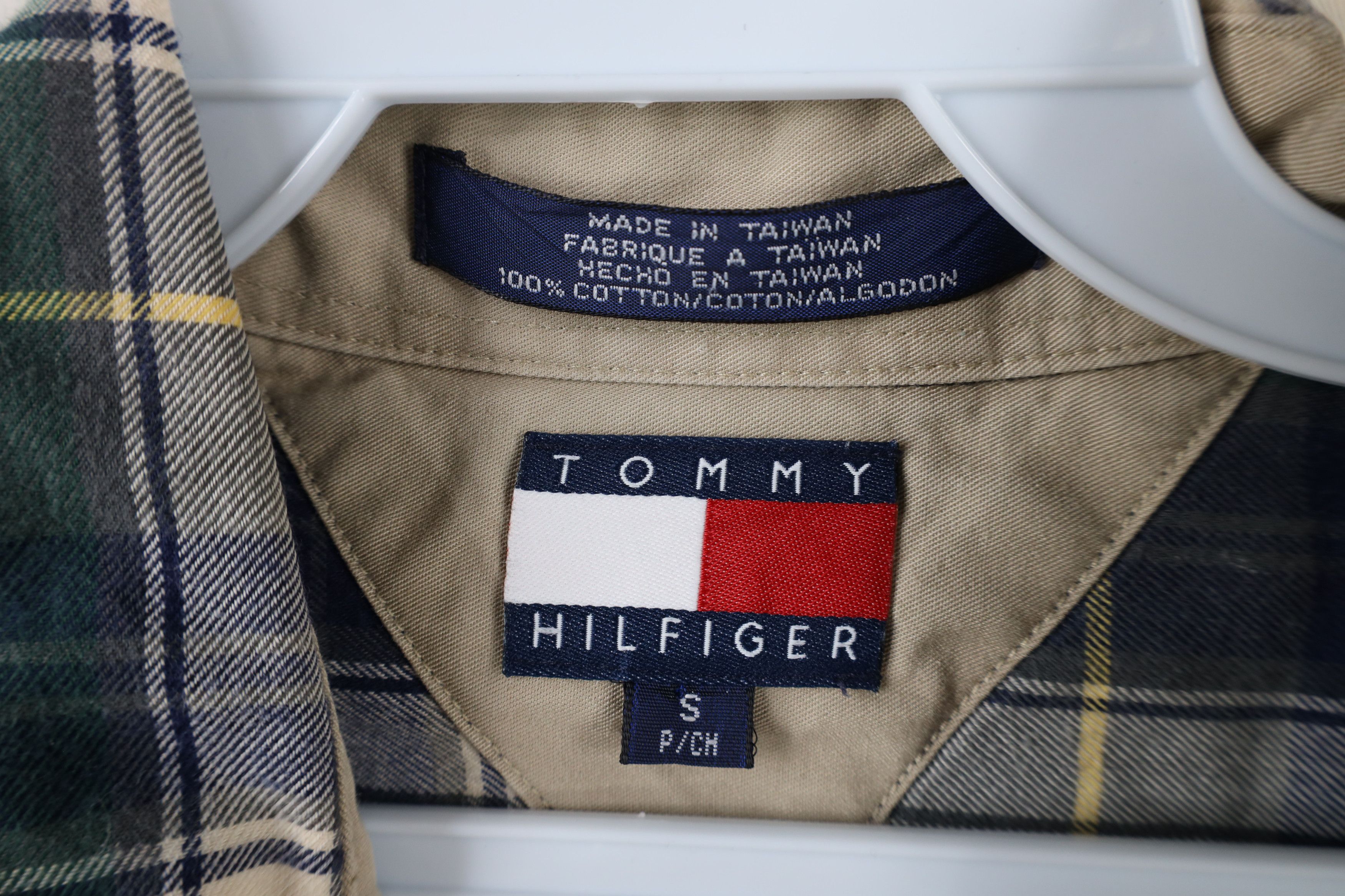 Tommy Hilfiger × Vintage Vintage 90s Tommy Hilfiger Collared Button Shirt Plaid Size US S / EU 44-46 / 1 - 6 Thumbnail